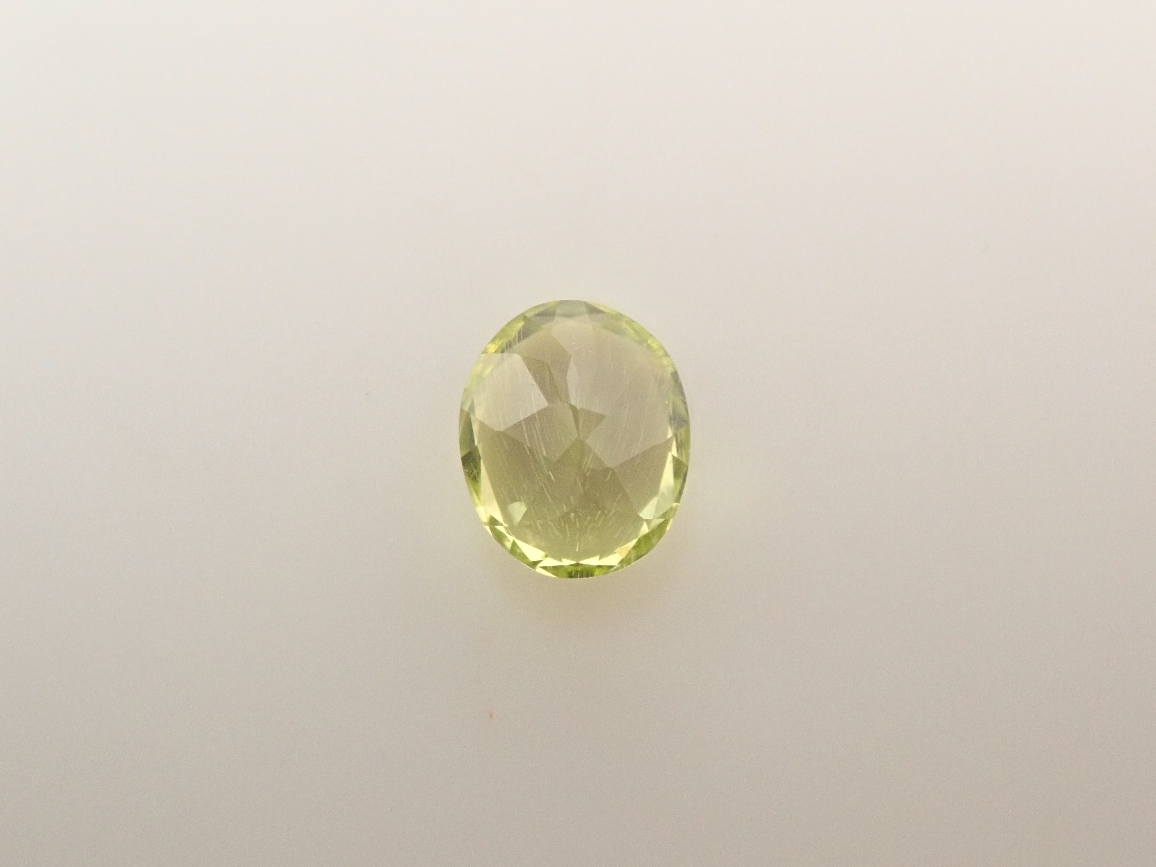 【12/6 22時販売】インドネシア産パラサイティックペリドット 0.260ctルース