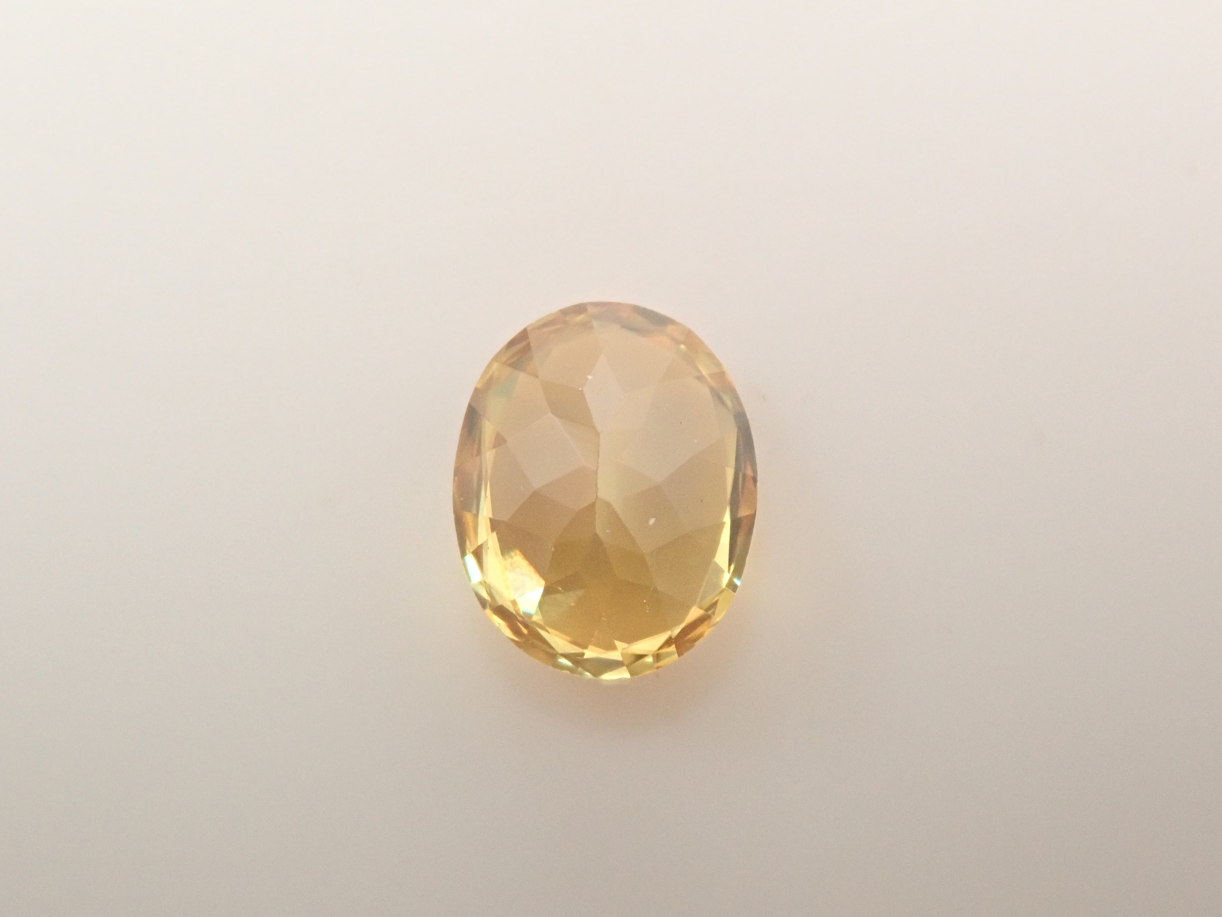 【12/13 22時販売】パキスタン産スフェーン 0.404ctルース