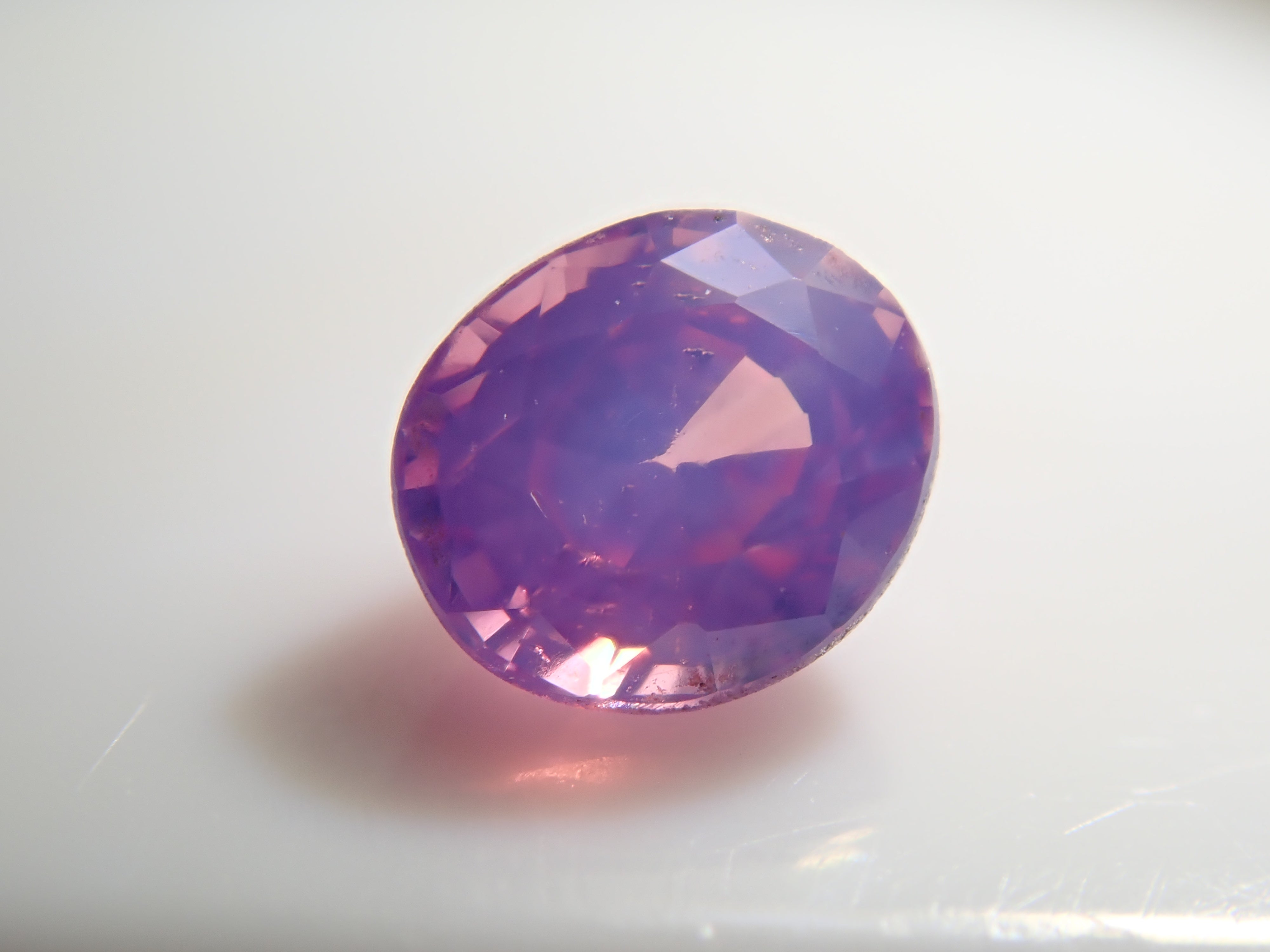 ベトナム産非加熱シルキーピンクサファイア 0.175ctルース