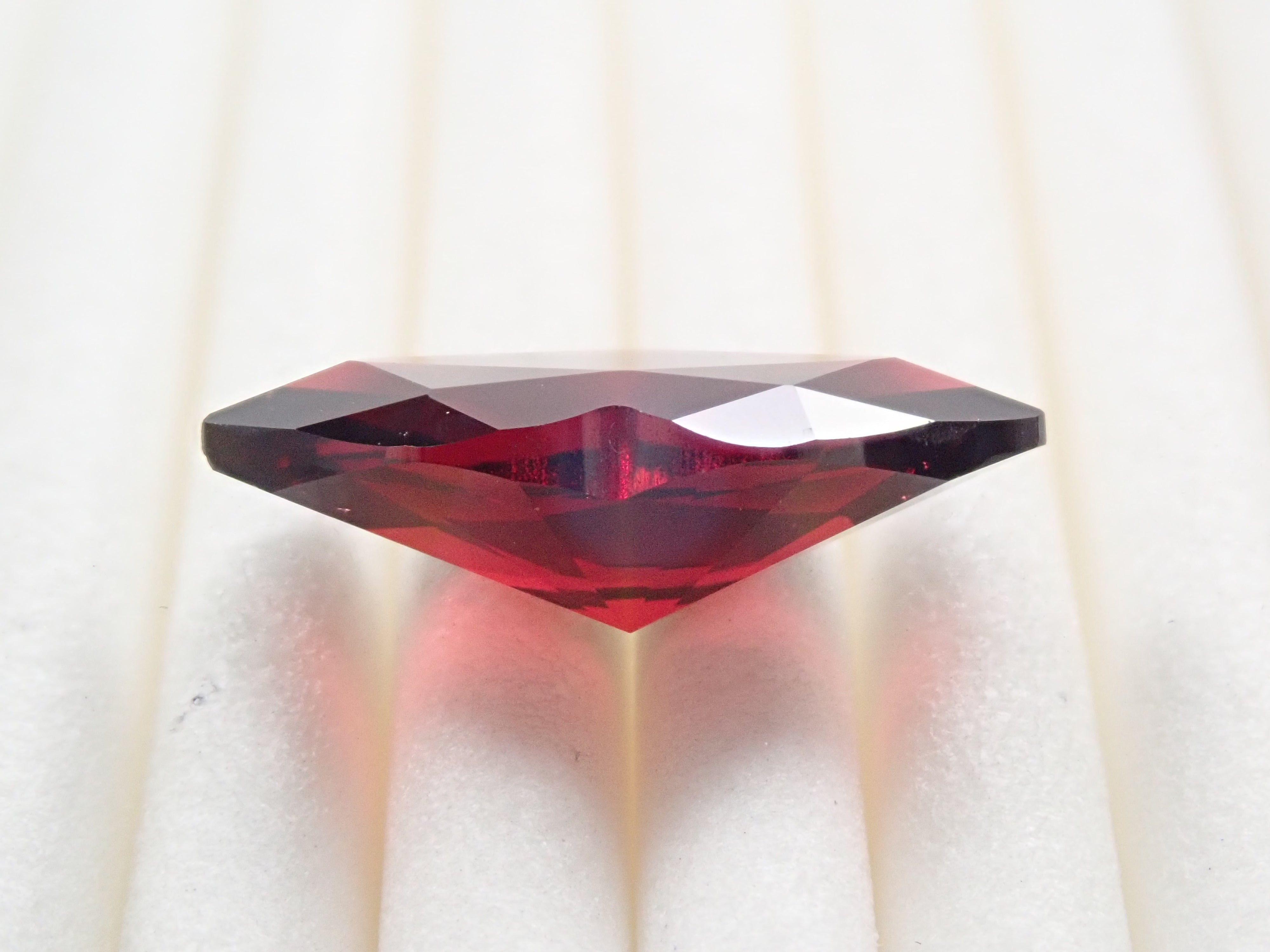 アルマンディンガーネット 4.632ctルース