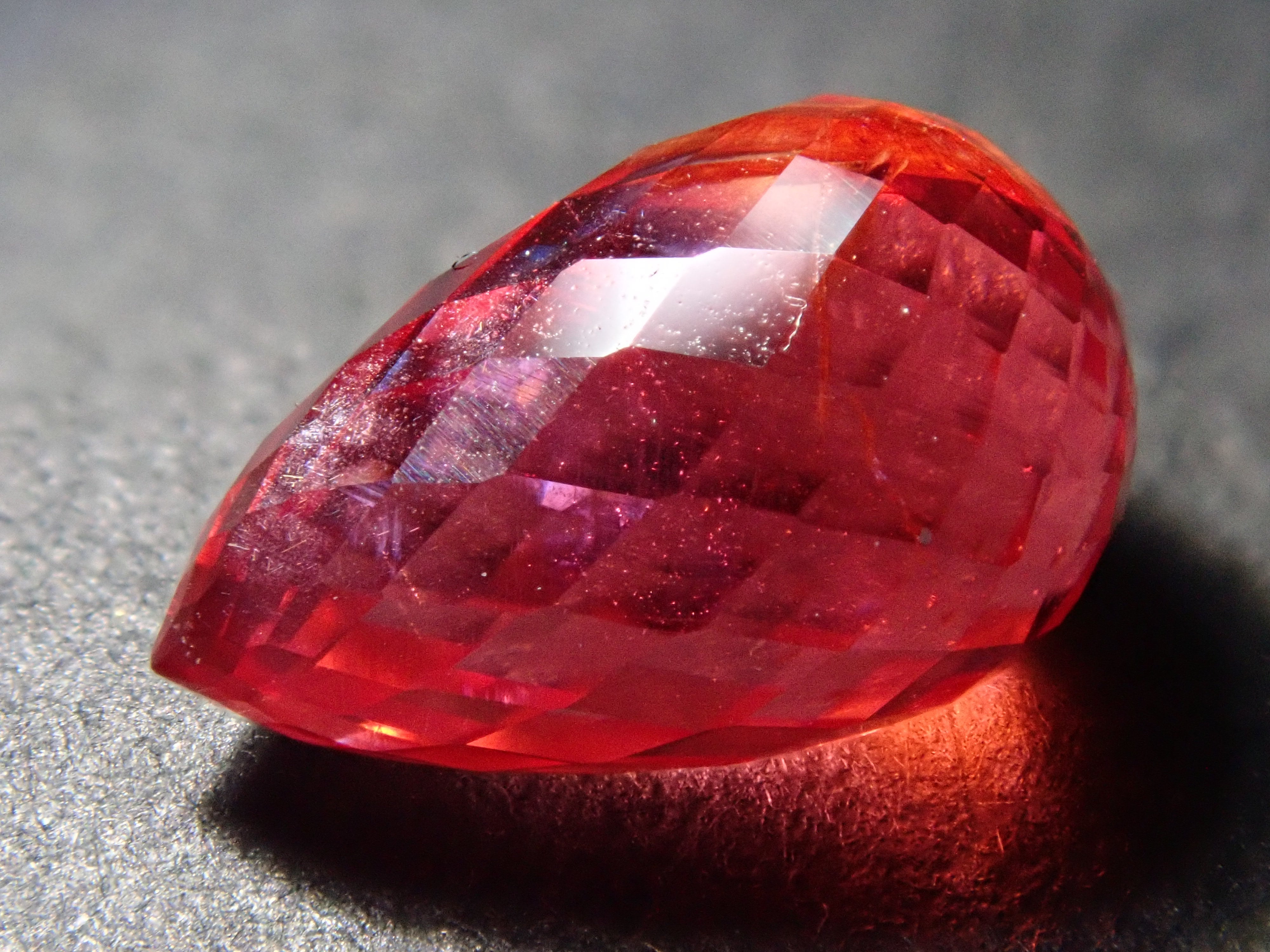 ピンクスピネル 1.870ctルース