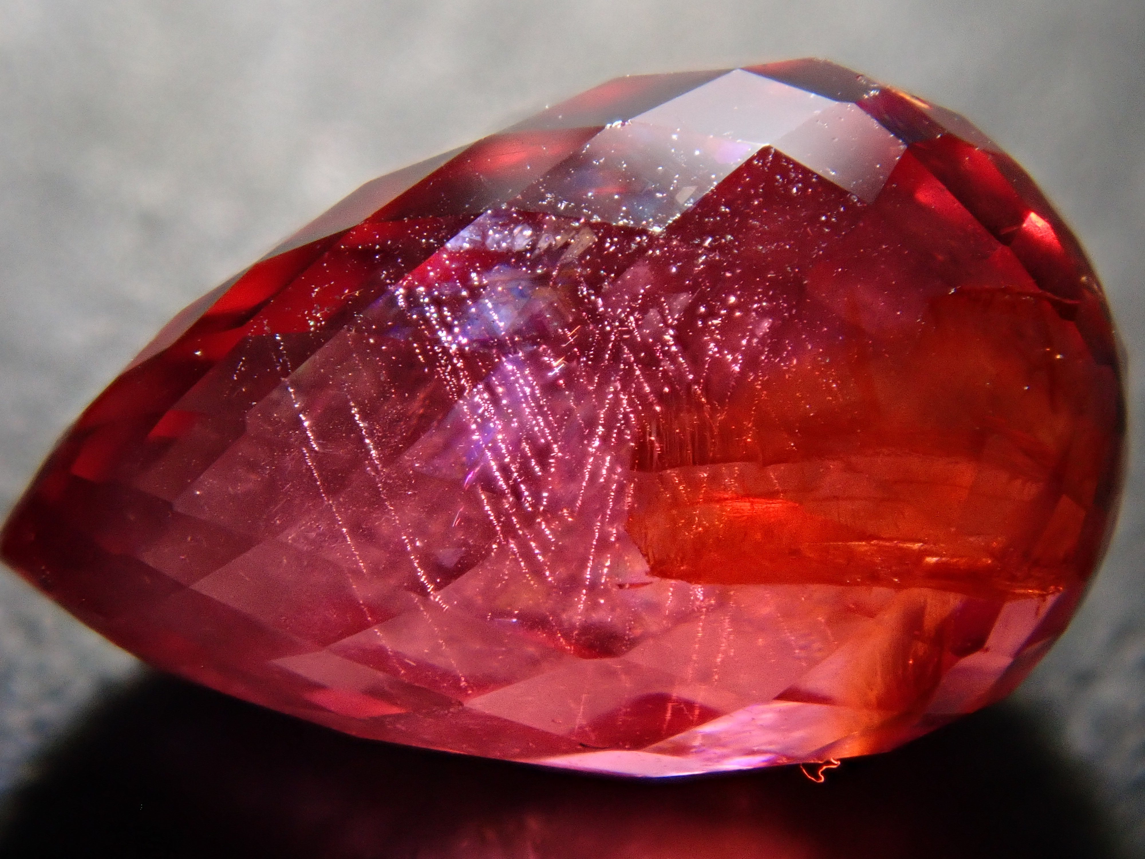 ピンクスピネル 1.870ctルース
