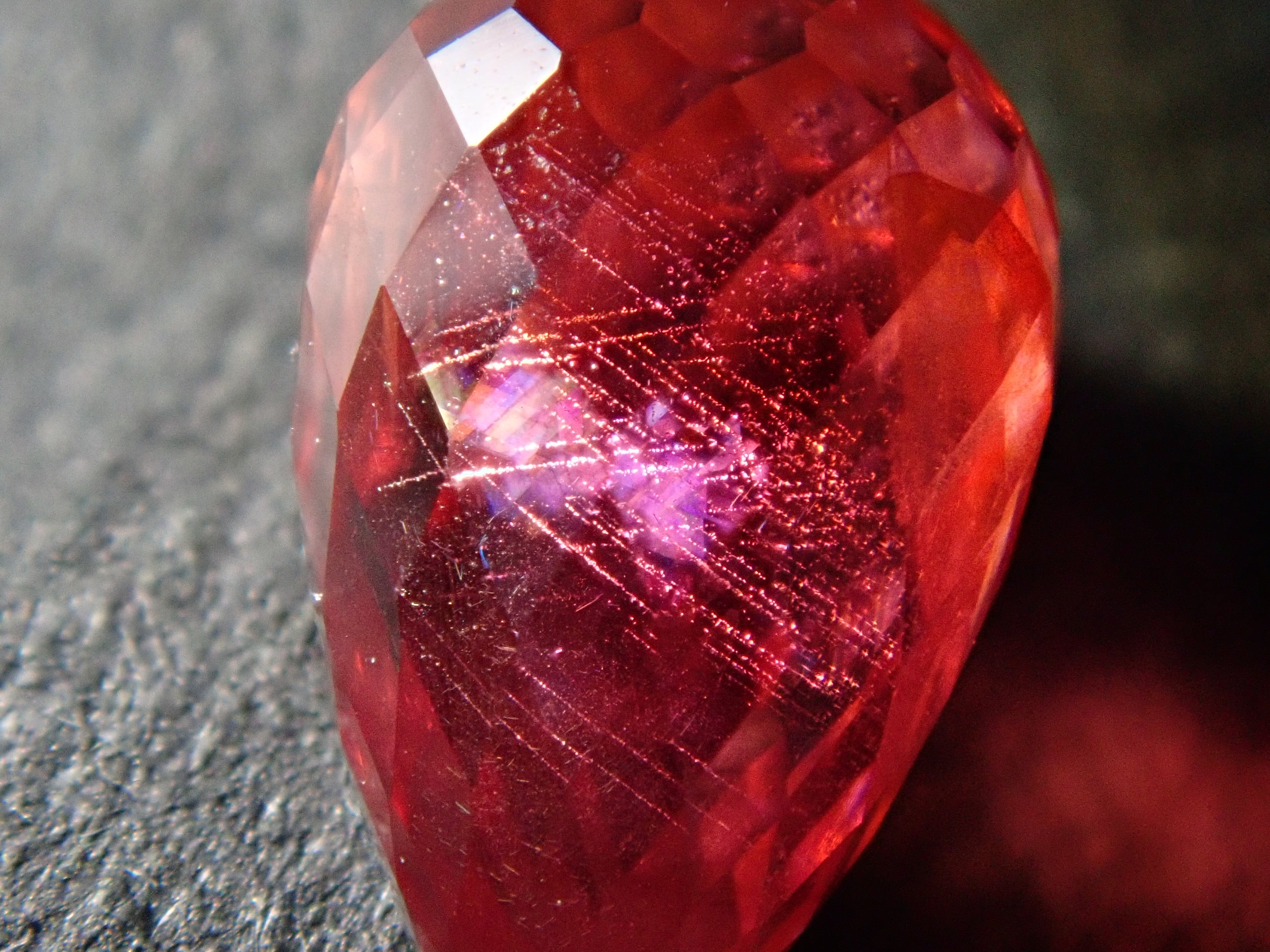 ピンクスピネル 1.870ctルース