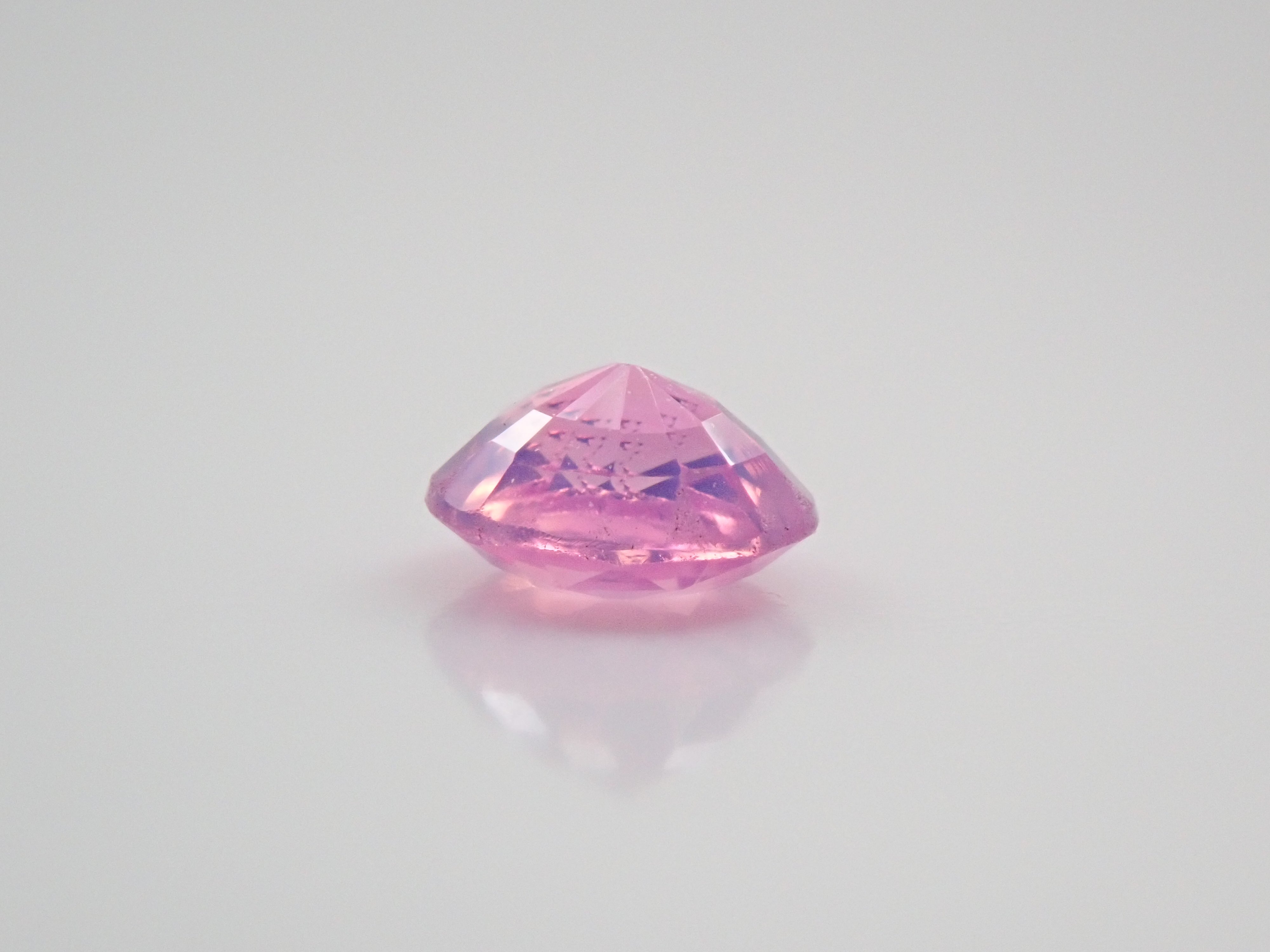 【12546496掲載】ベトナム産非加熱シルキーピンクサファイア 0.161ctルース