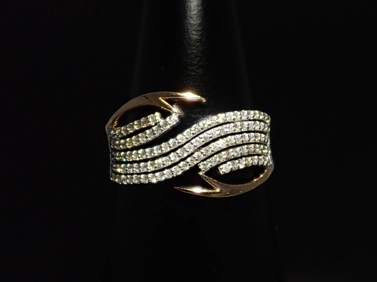 【10/28 22時販売】【カラフリ】Pt900 ダイヤモンド 0.47ct ウェーブデザインリング
