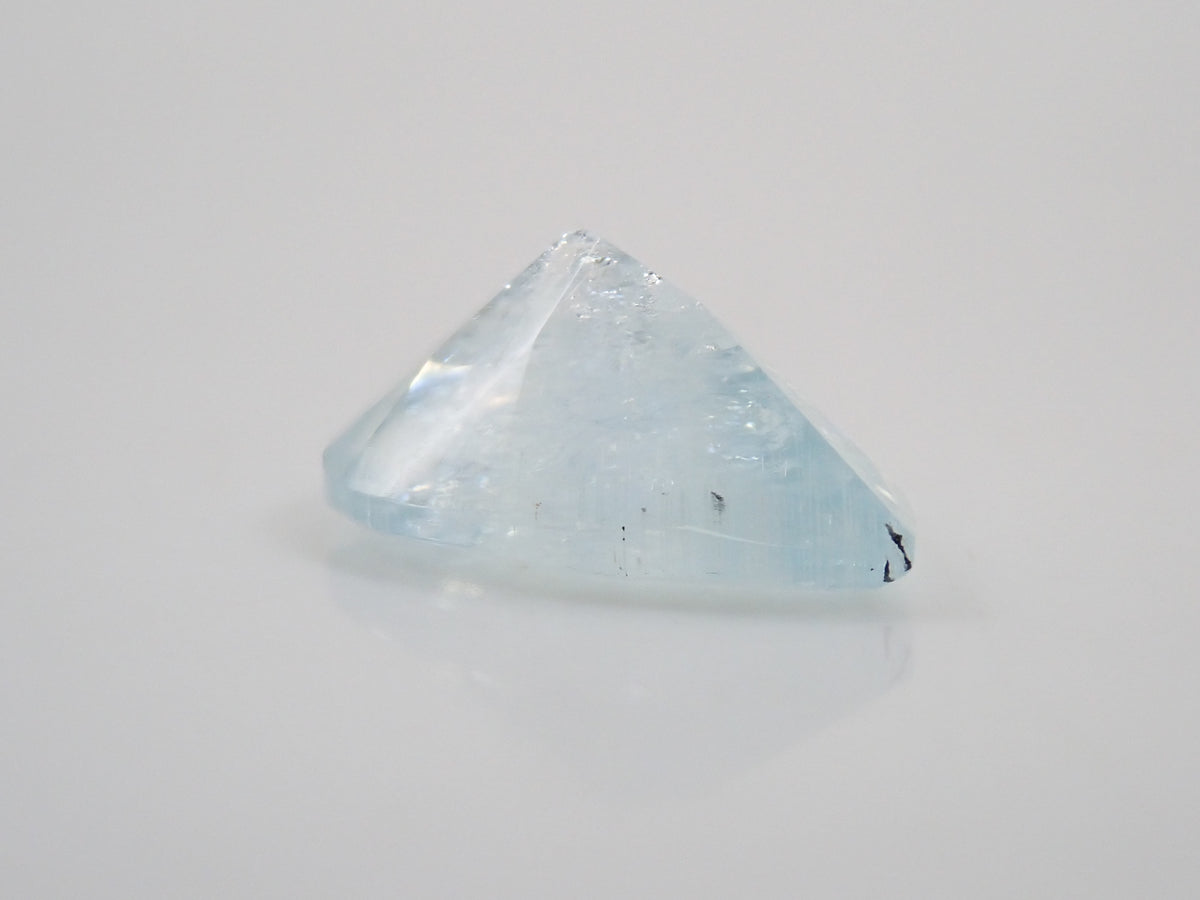 【10/27 22時販売】ブラジル産レインボーアクアマリン(イリデッセンスアクアマリン) 1.423ctルース