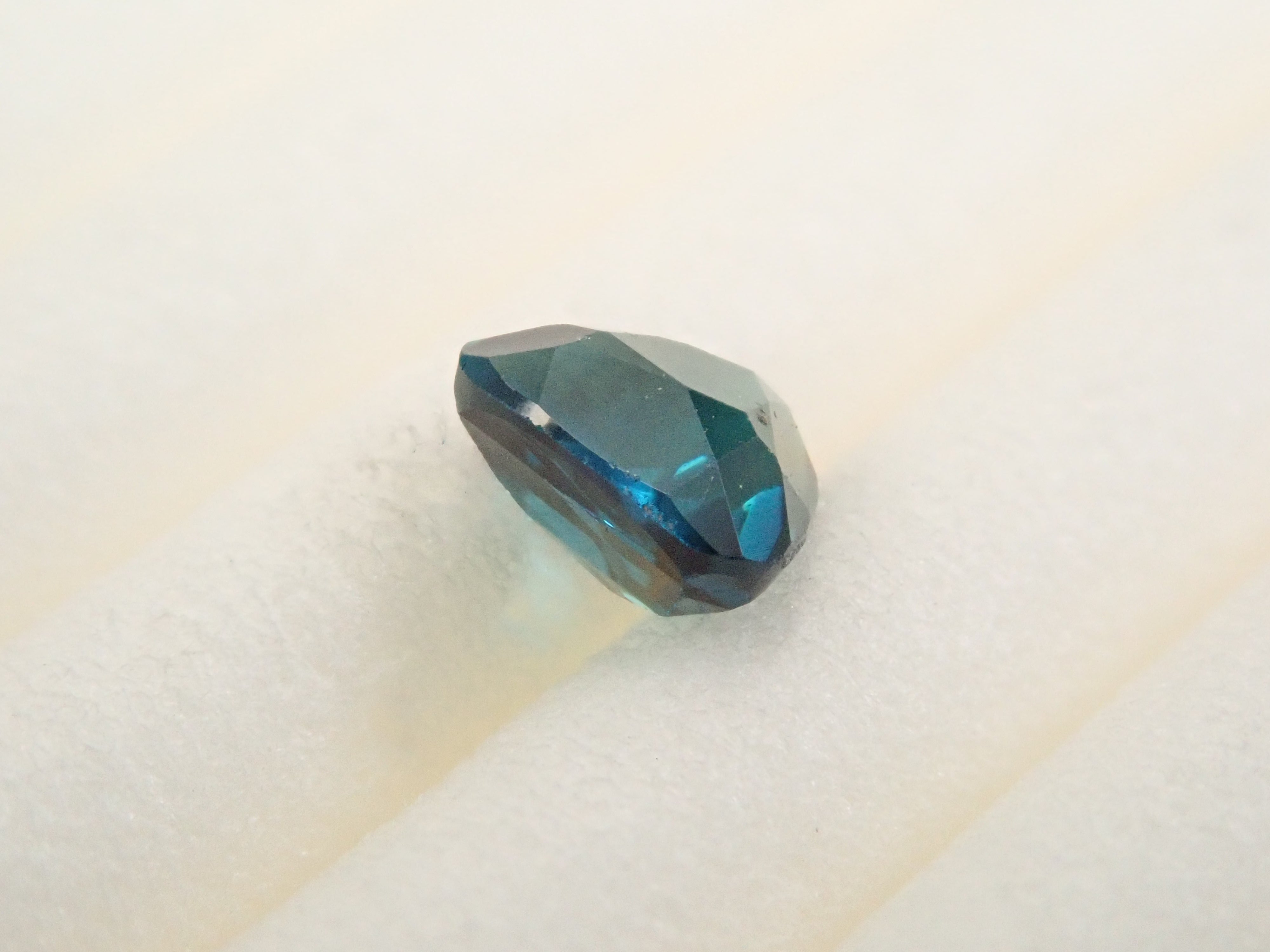 【10/29 22時販売】ブラジル産インディゴライトトルマリン 0.222ctルース 鑑別書