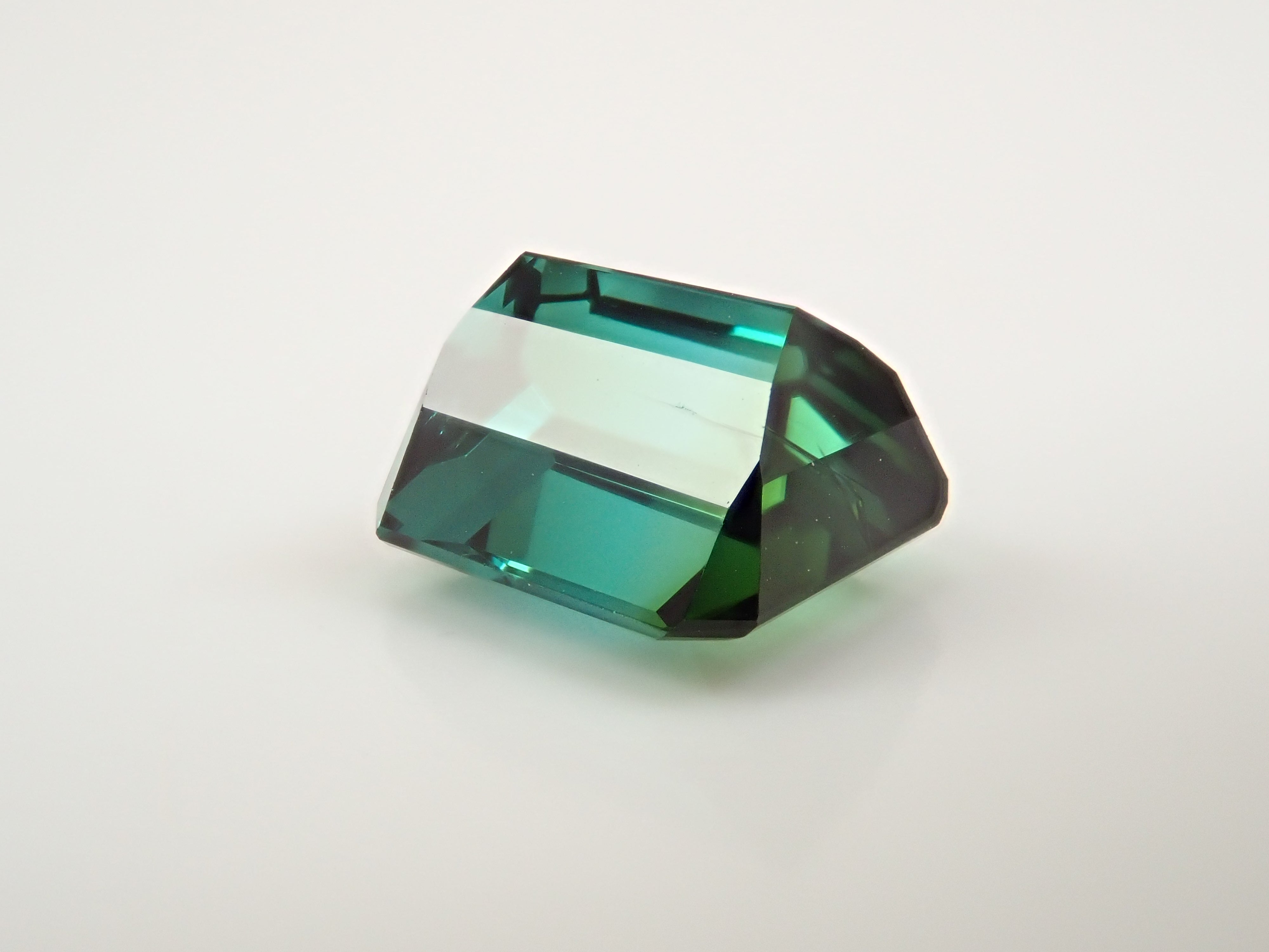 Brazilian bicolor tourmaline 2.341ct loose stone