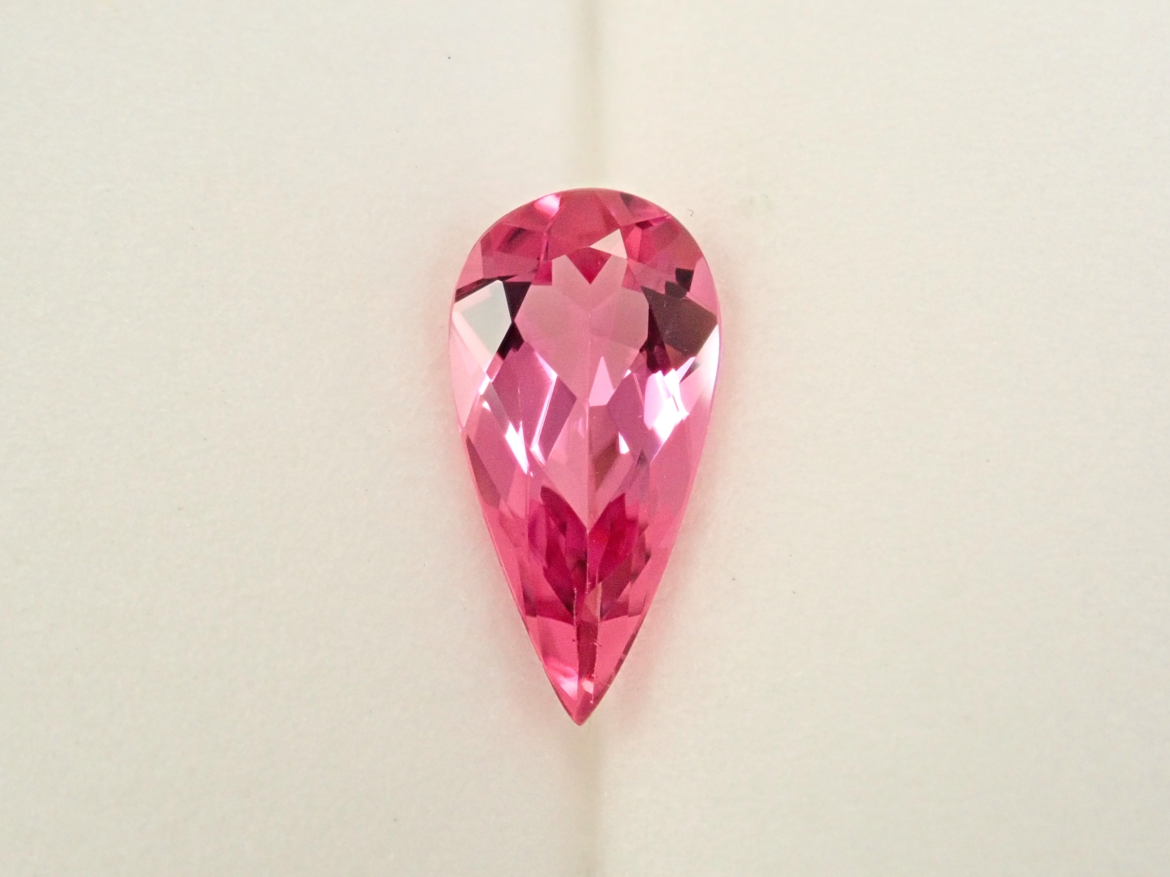 【11/1 22時販売】ブラジル産ピンクトルマリン 1.515ctルース