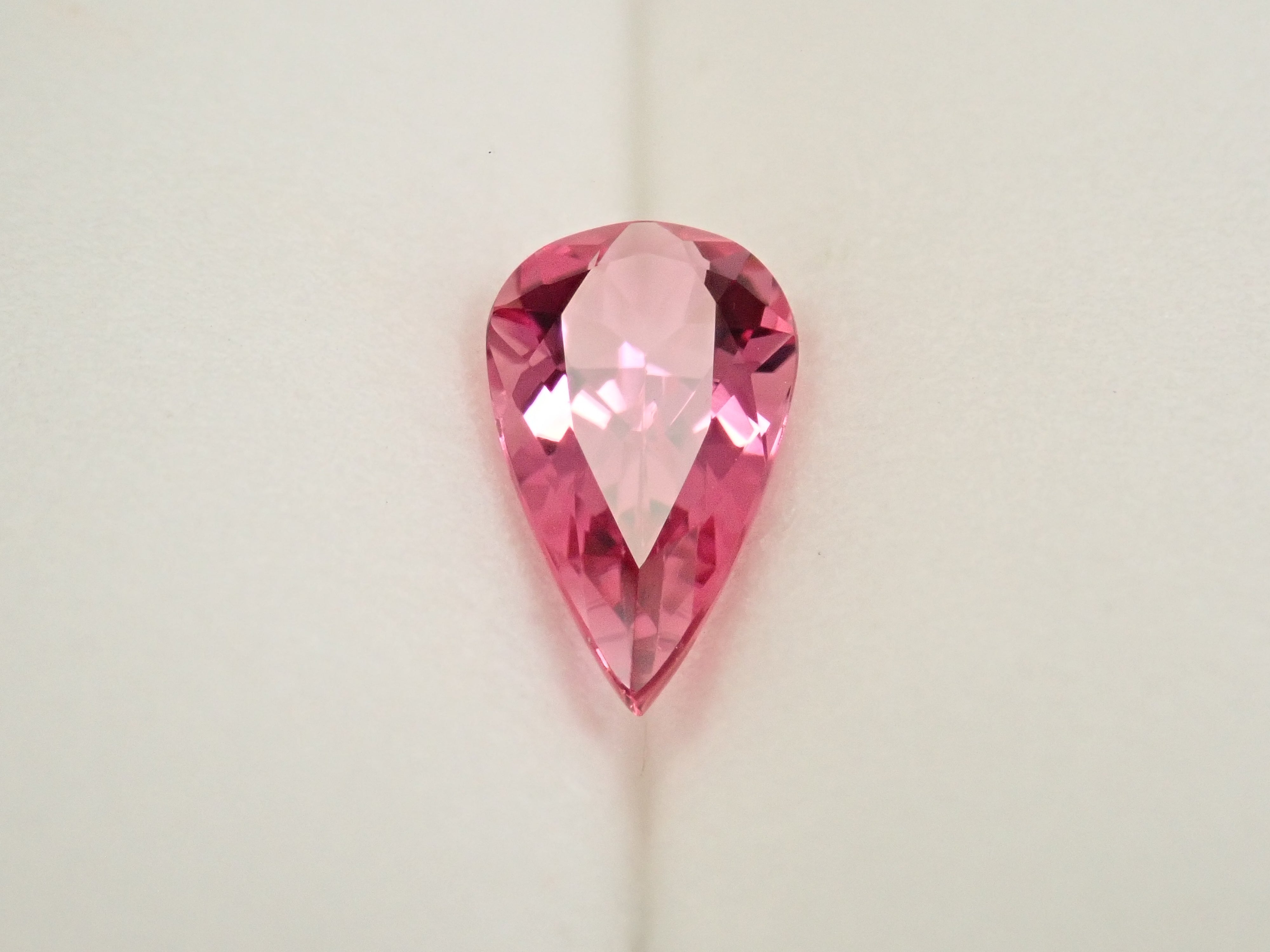 【11/1 22時販売】ブラジル産ピンクトルマリン 1.515ctルース