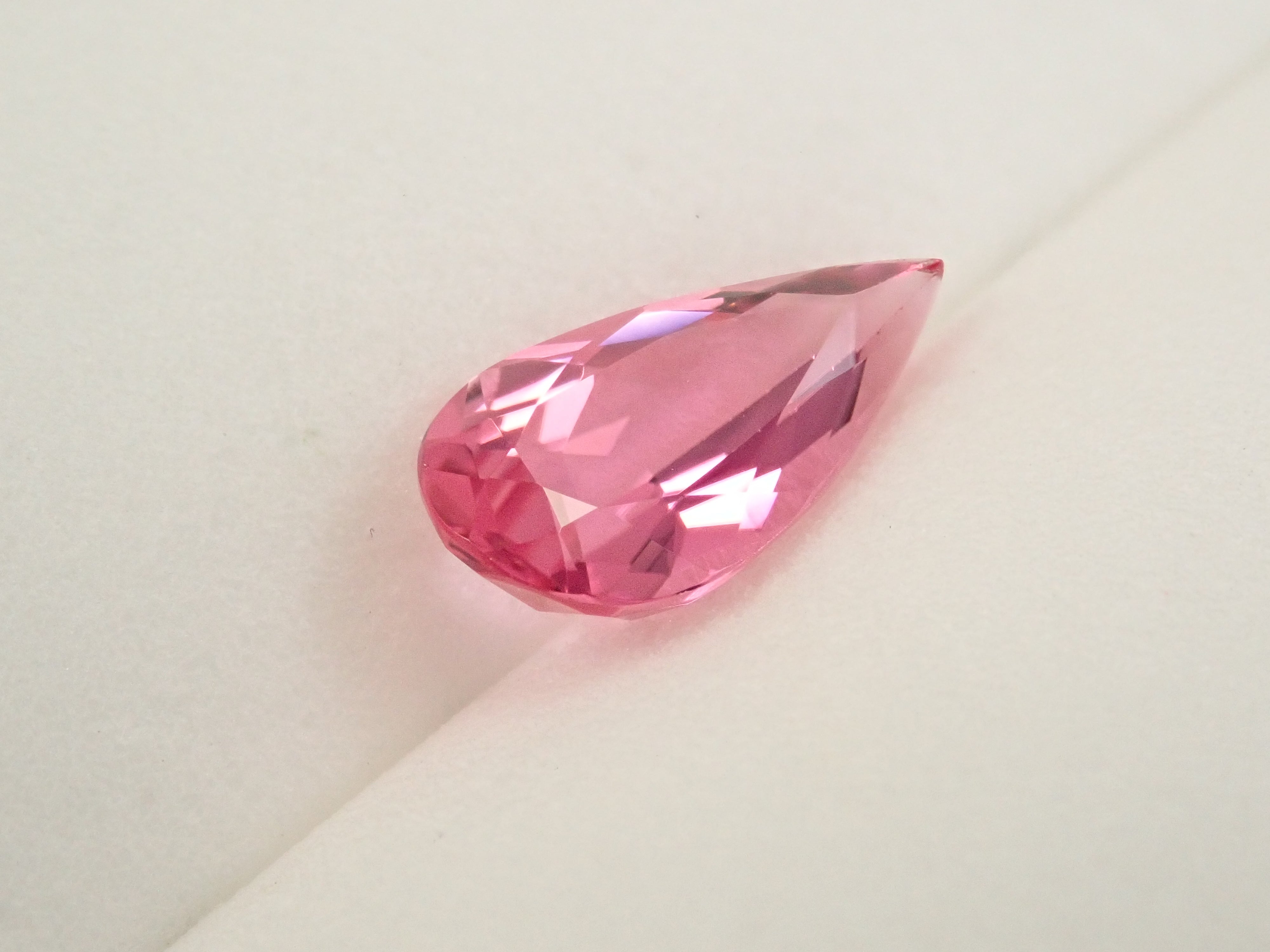 【11/1 22時販売】ブラジル産ピンクトルマリン 1.515ctルース
