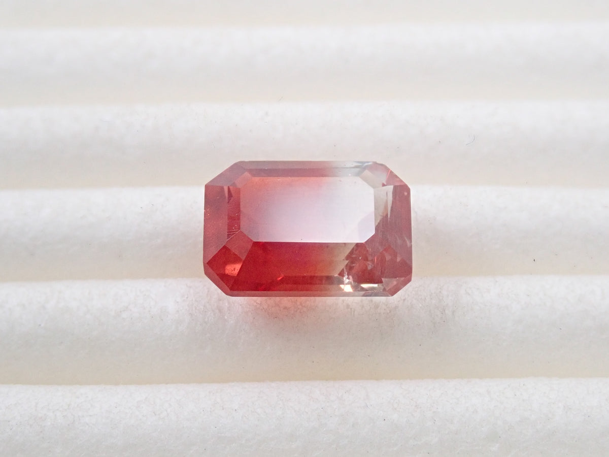 【12564792掲載】アメリカ産オレゴンサンストーン 1.510ctルース