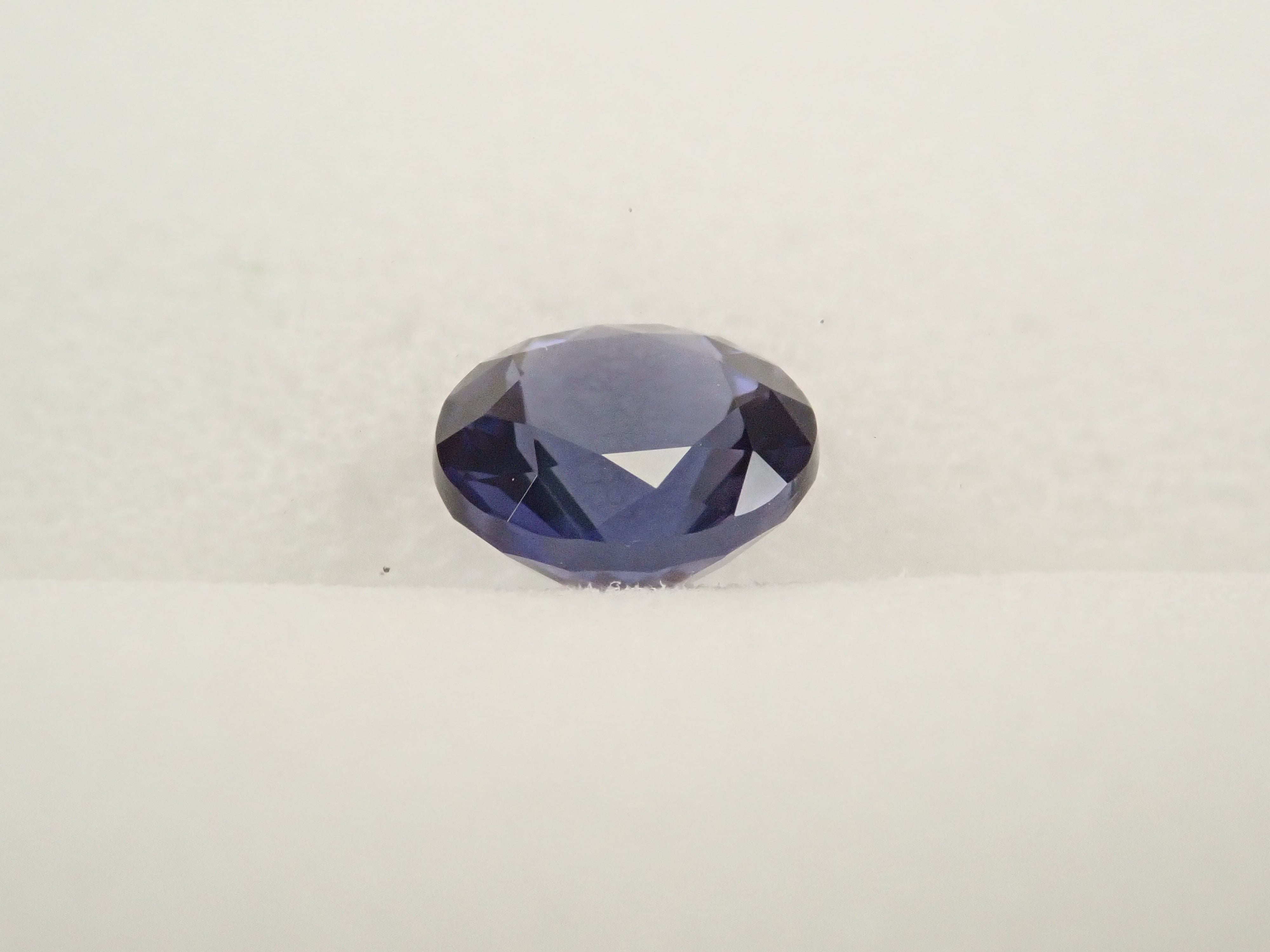 【10/27 22時販売】インド産アイオライト 0.620ctルース