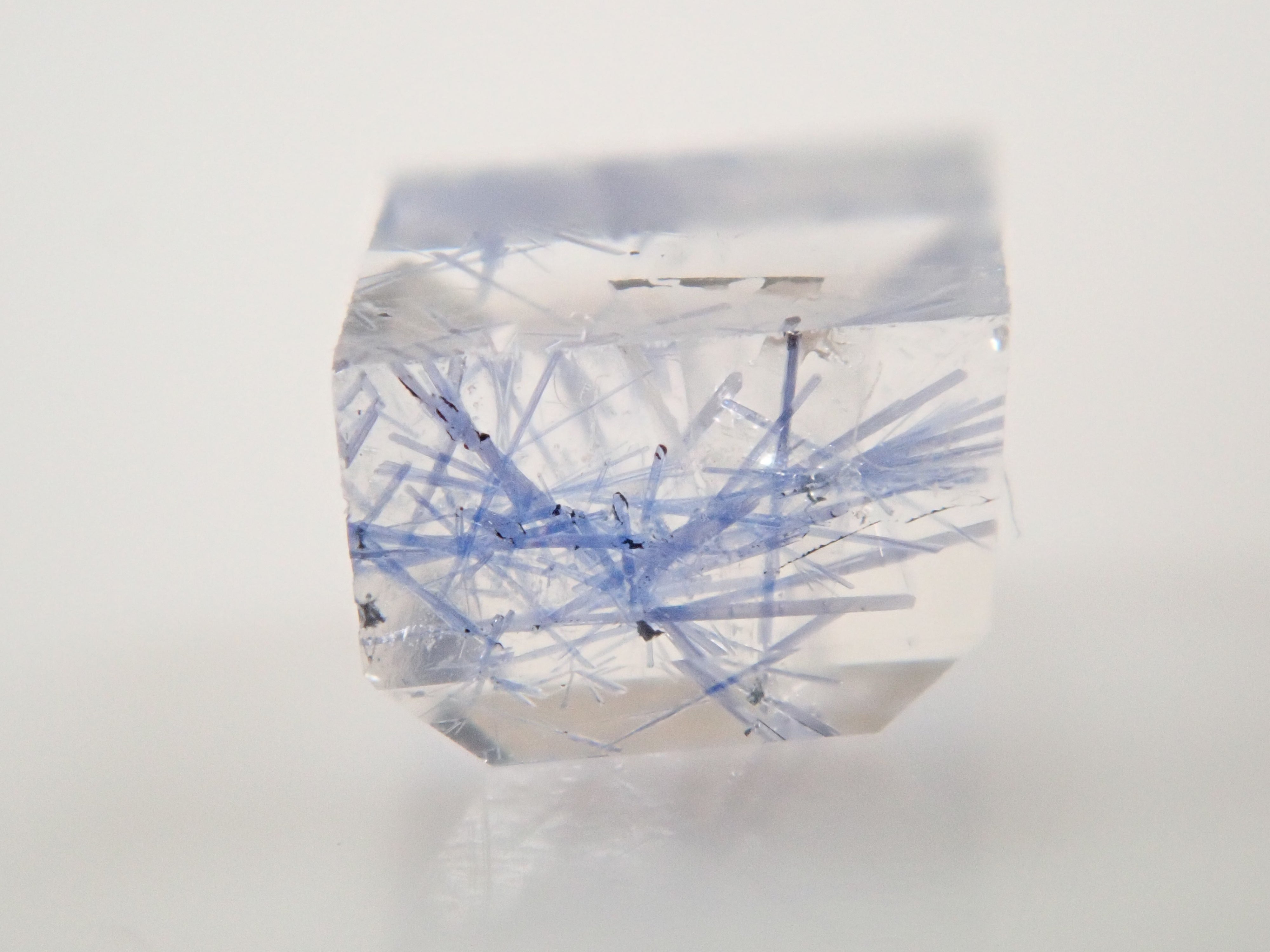 【11/1 22時販売】デュモルチェライトインクォーツ 0.350ctルース