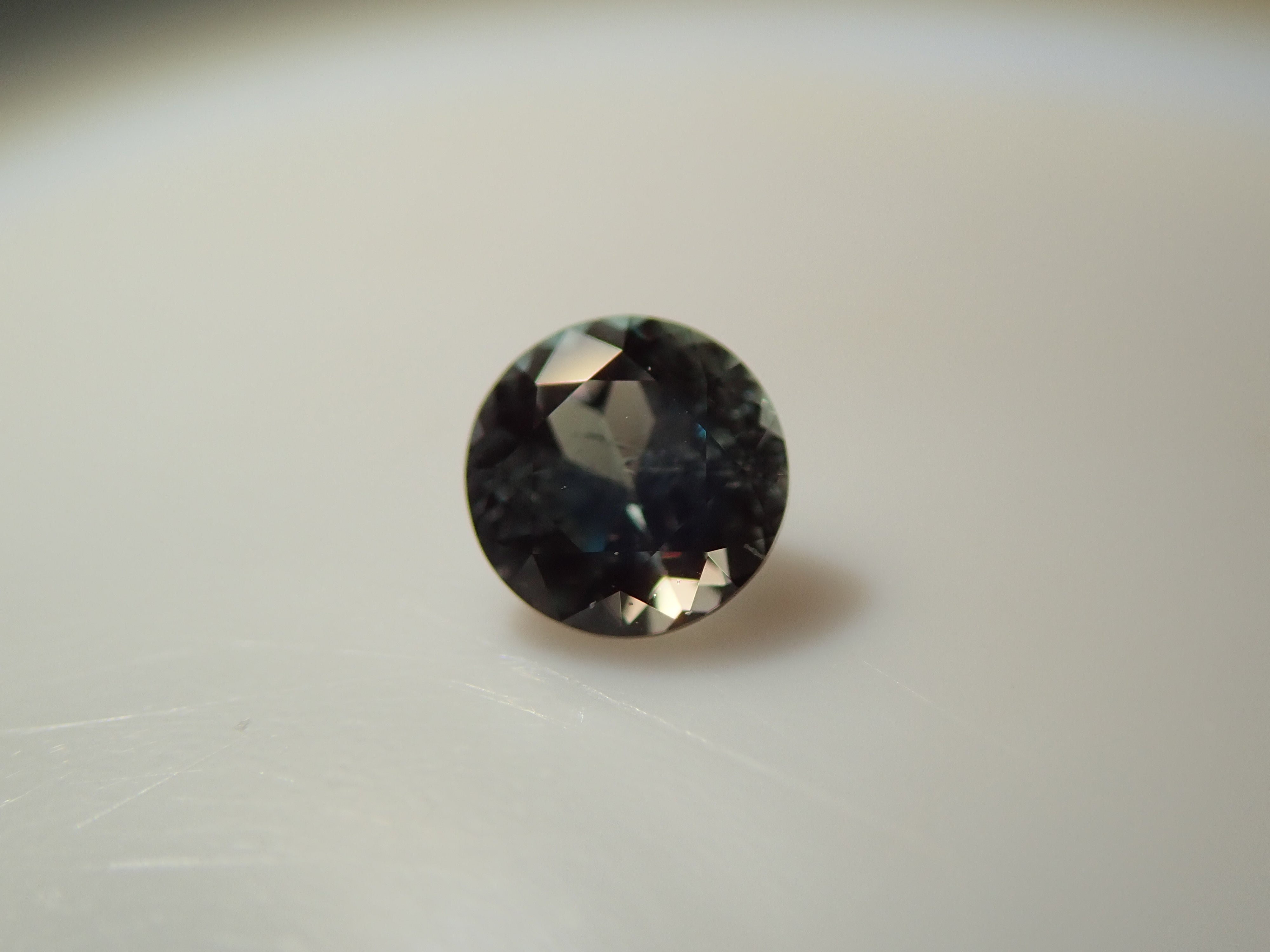 【11/3 22時販売】ロシア産アレキサンドライト 2/5mm/0.070ctルース