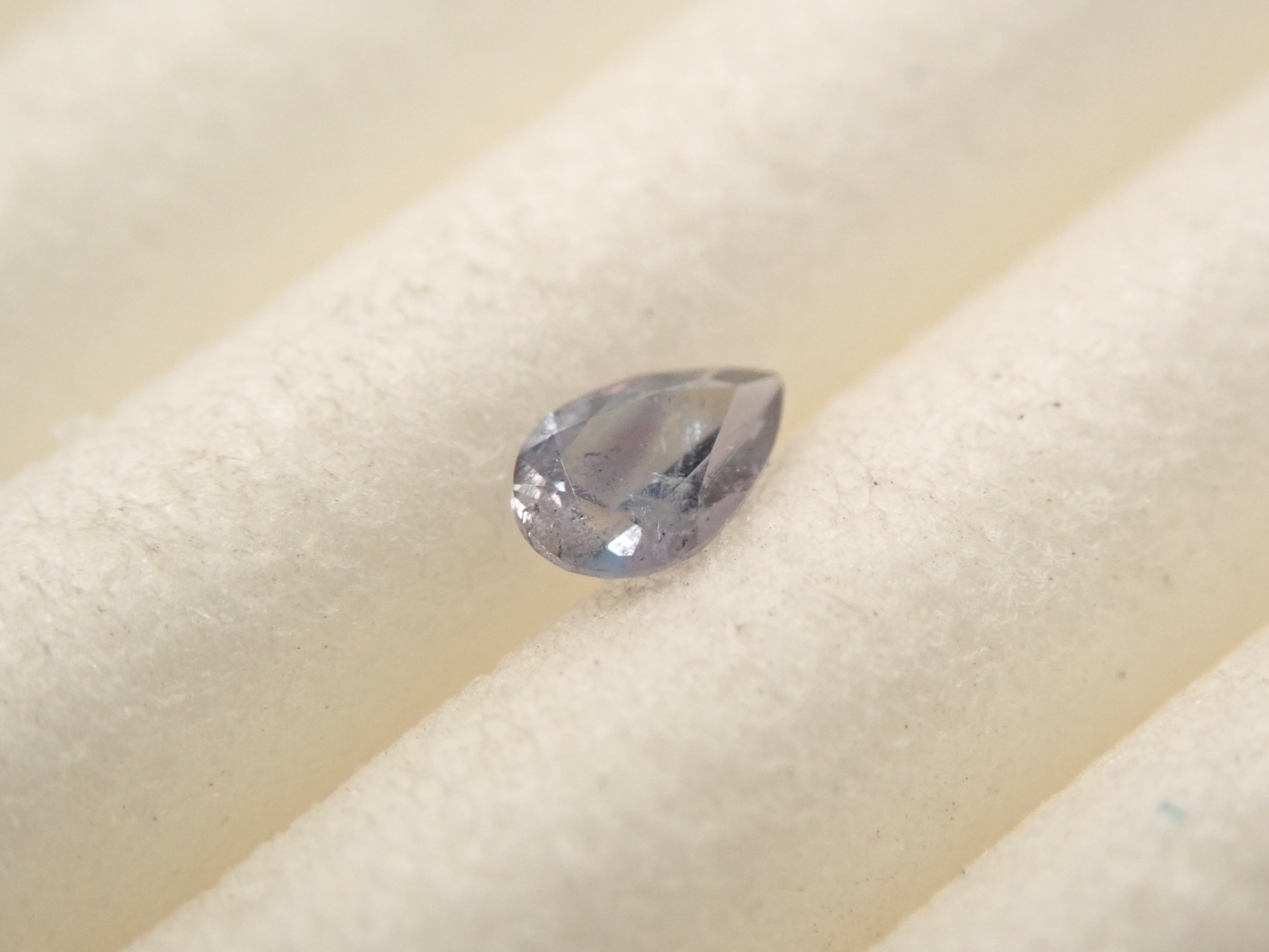 【11/3 22時販売】ロシア産アレキサンドライト 0.049ctルース