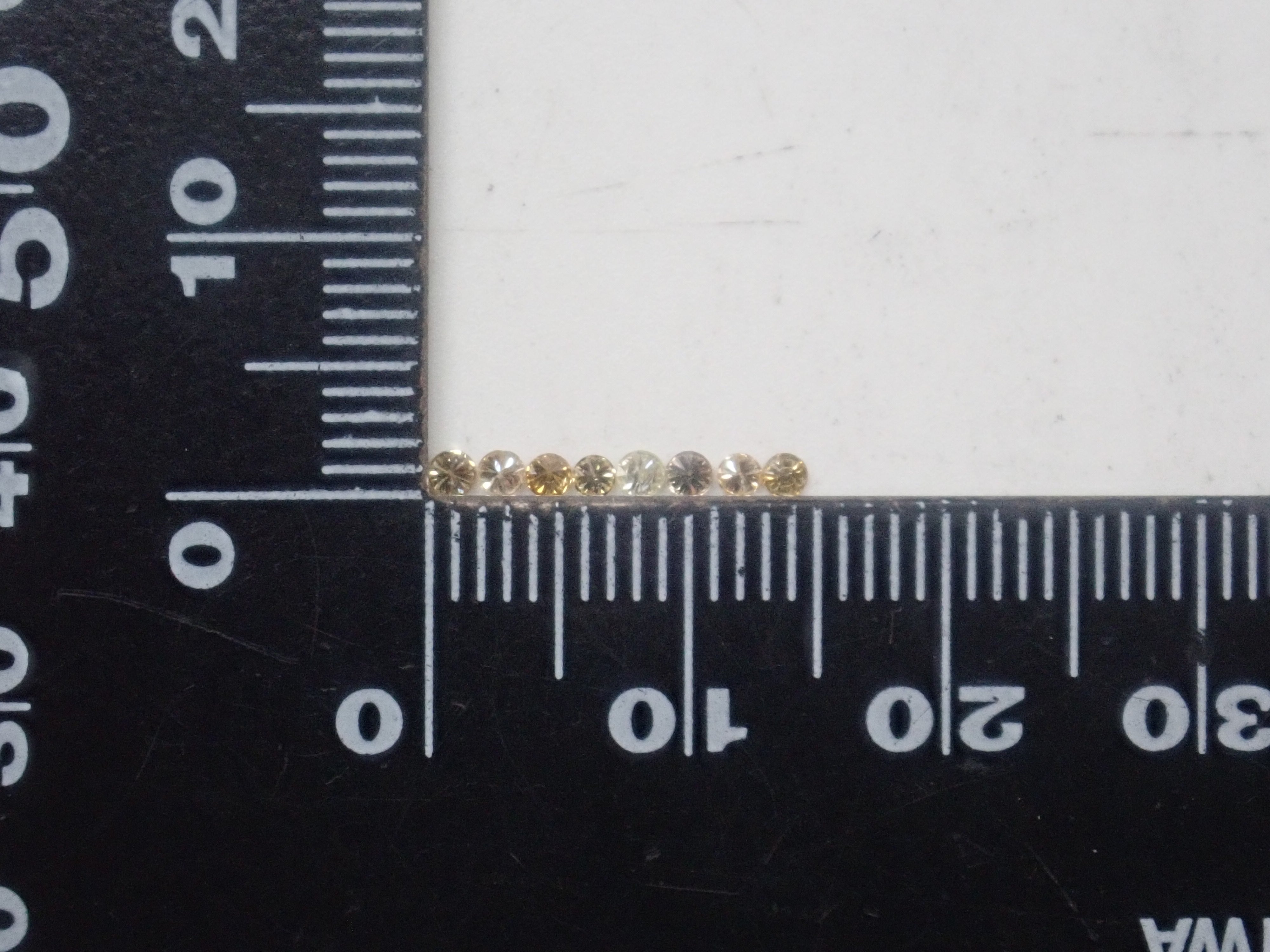 【10/31 22時販売】《限定10石》0.20ctのFANCYカラーも含むイエローダイヤモンドガチャ1石ルース《複数購入割引有》