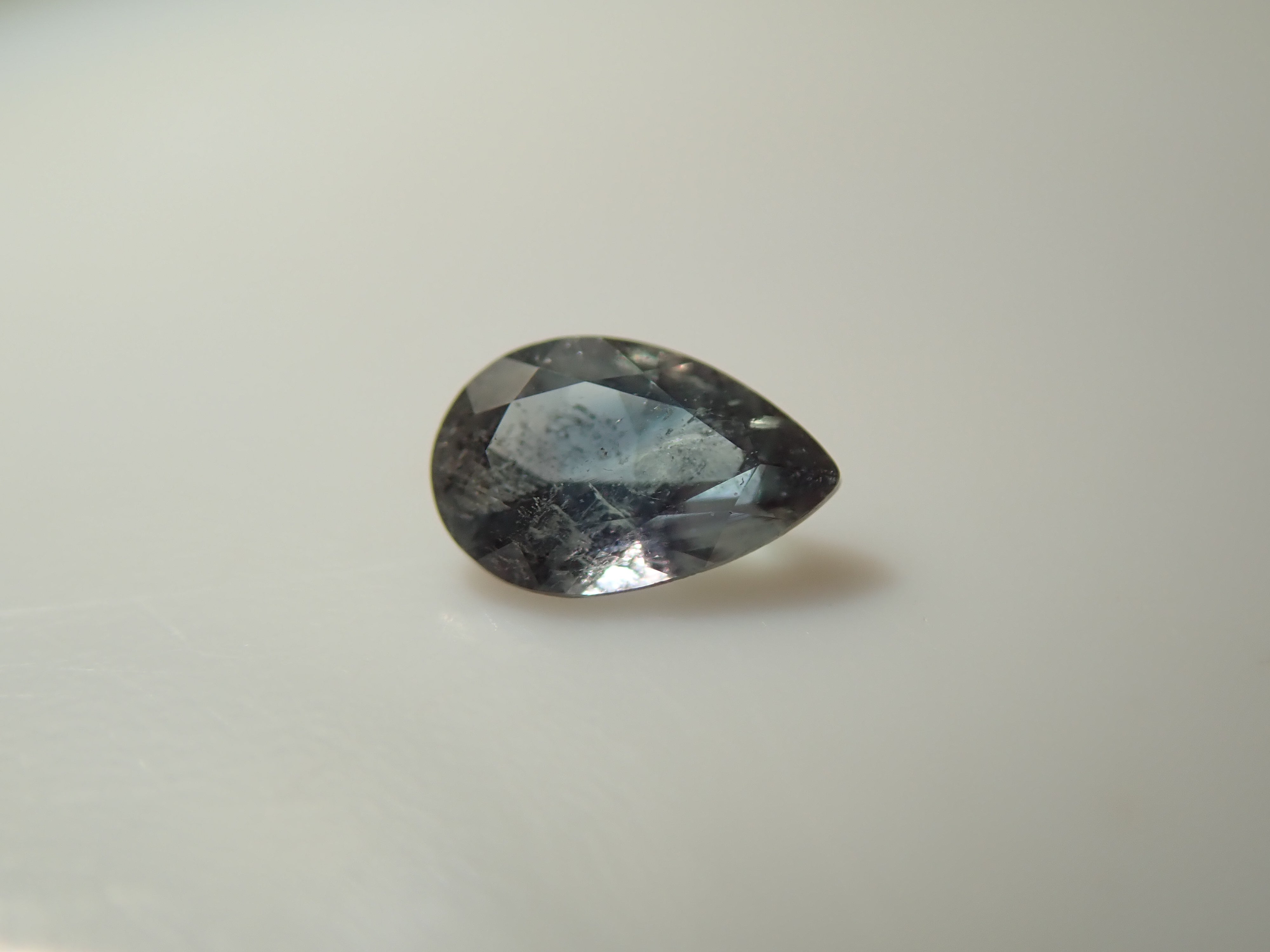 【11/3 22時販売】ロシア産アレキサンドライト 0.049ctルース