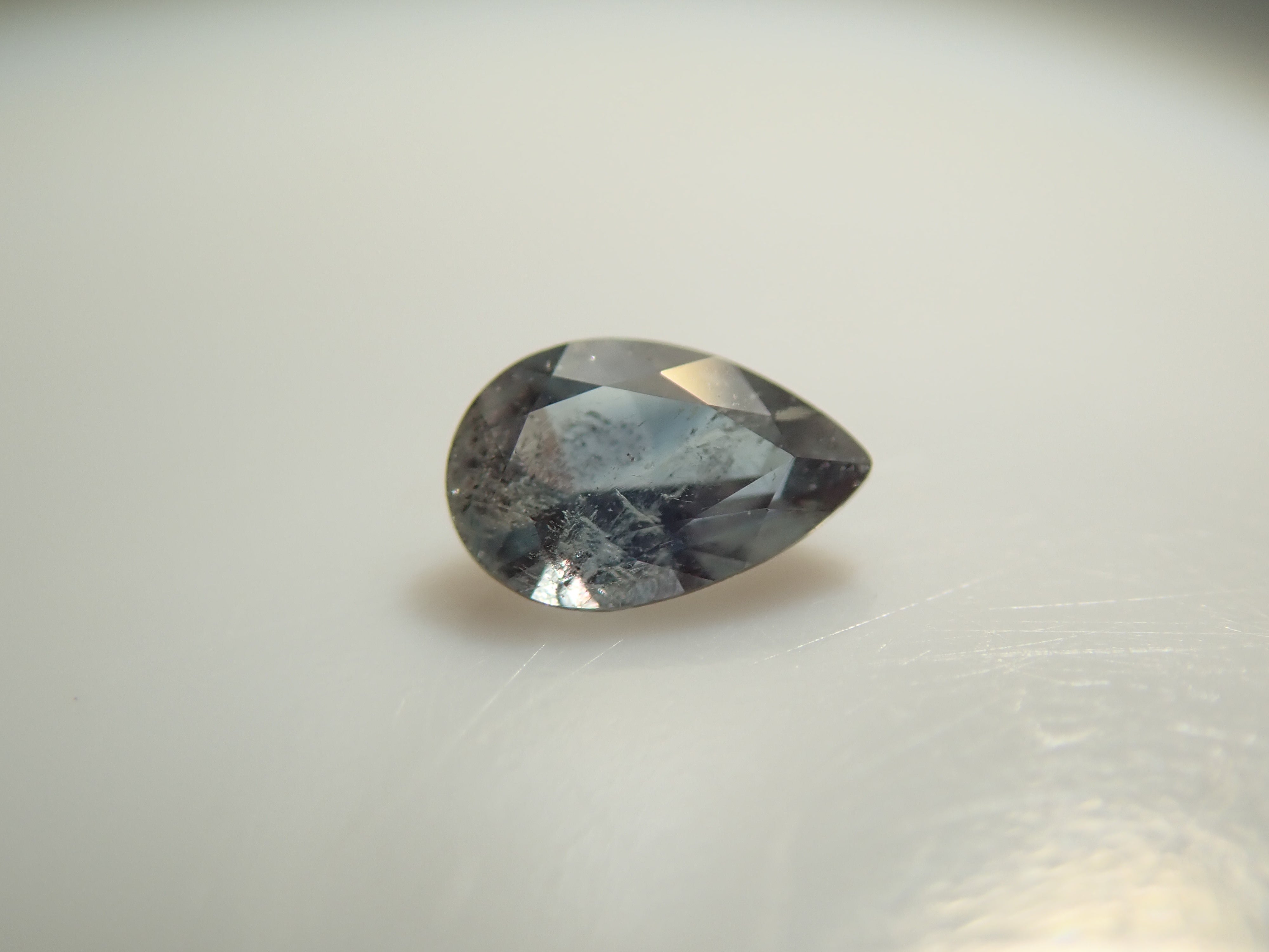 【11/3 22時販売】ロシア産アレキサンドライト 0.049ctルース