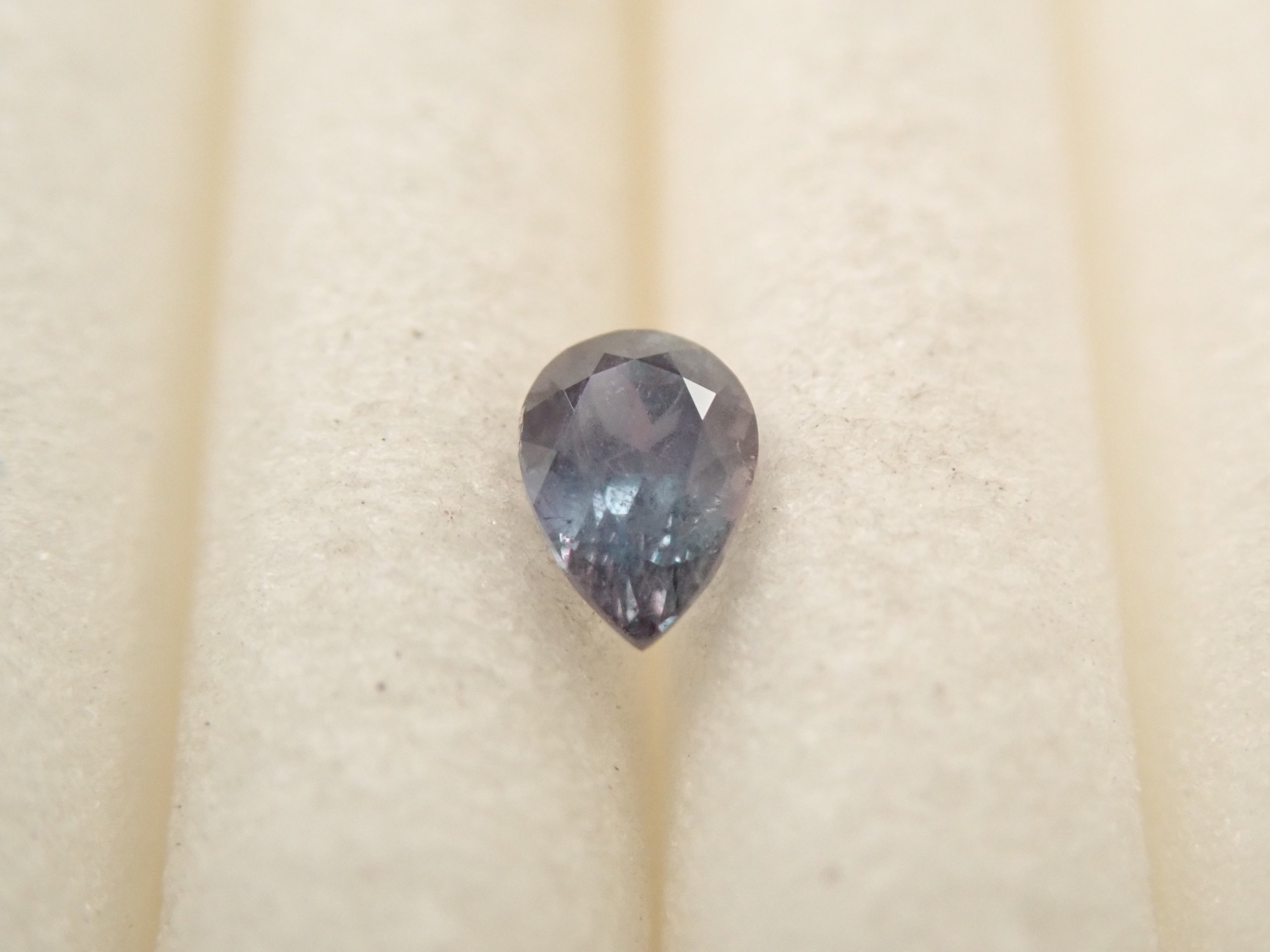 【11/3 22時販売】ロシア産アレキサンドライト 0.074ctルース