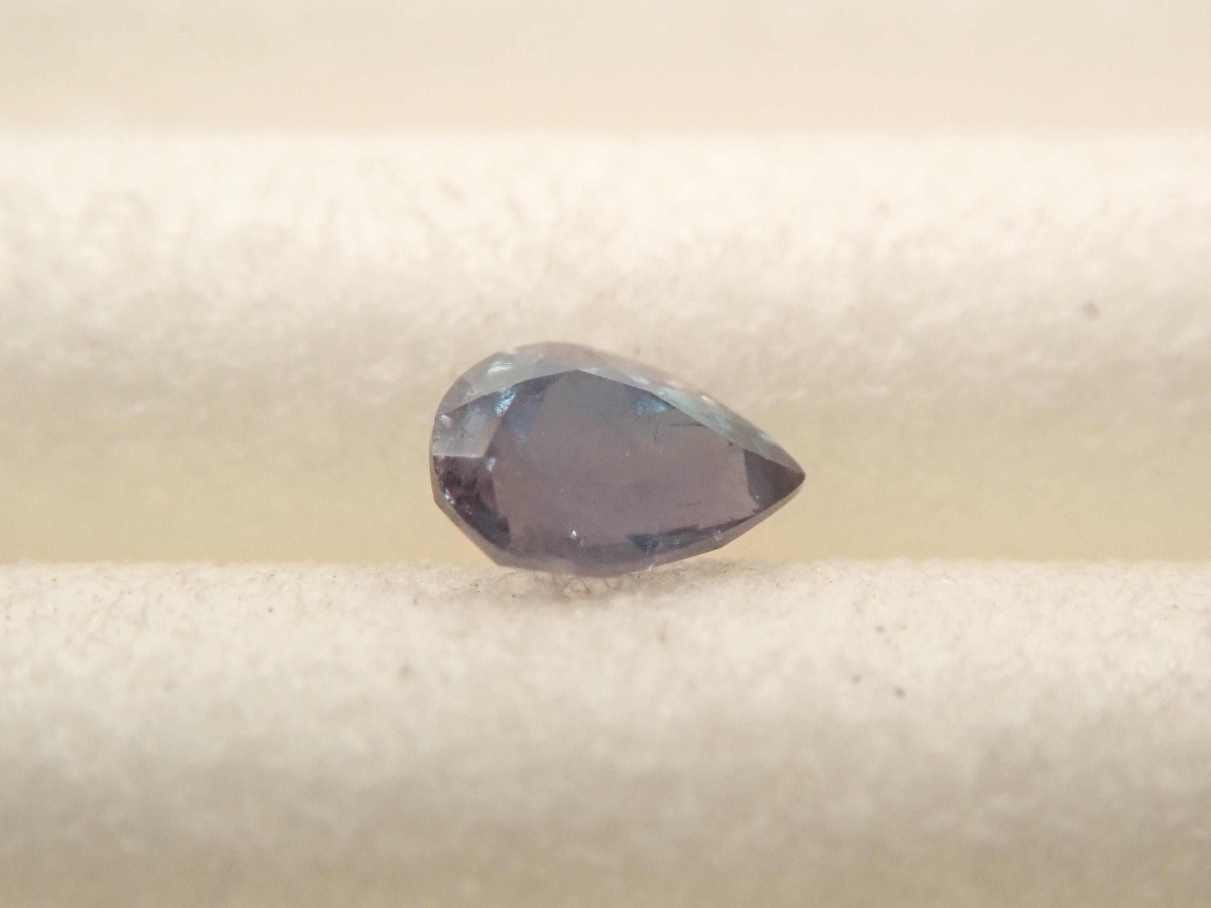 【11/3 22時販売】ロシア産アレキサンドライト 0.074ctルース