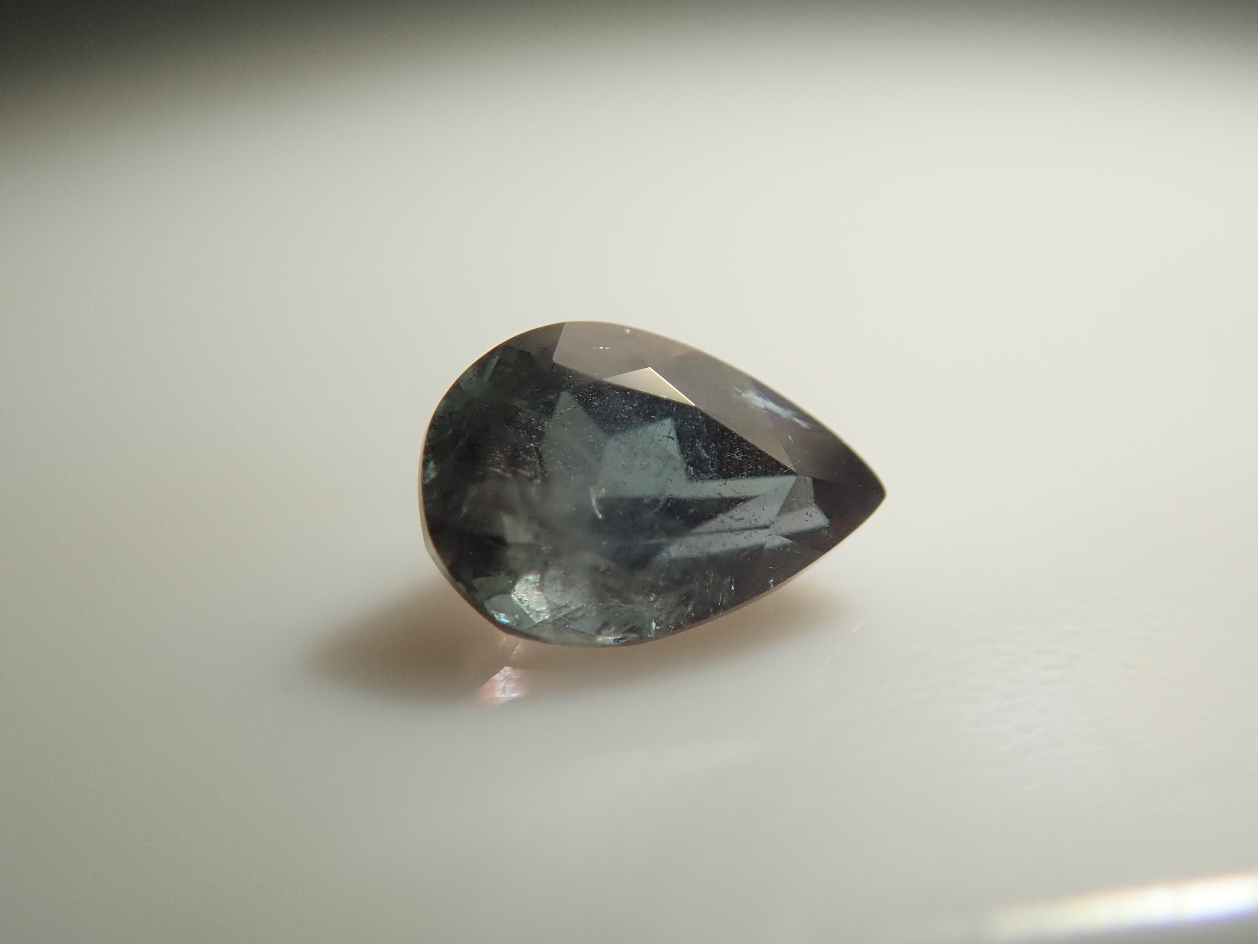 【11/3 22時販売】ロシア産アレキサンドライト 0.074ctルース