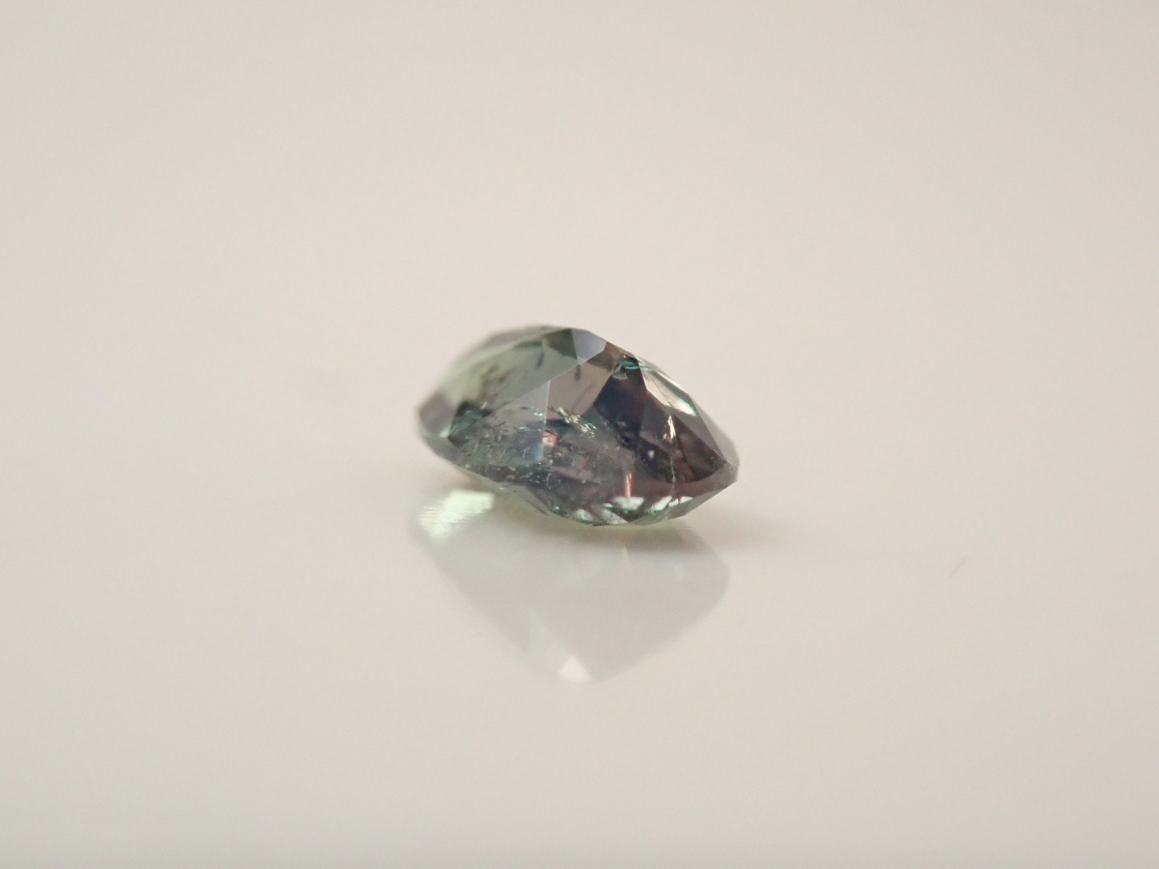 【11/3 22時販売】ロシア産アレキサンドライト 0.167ctルース