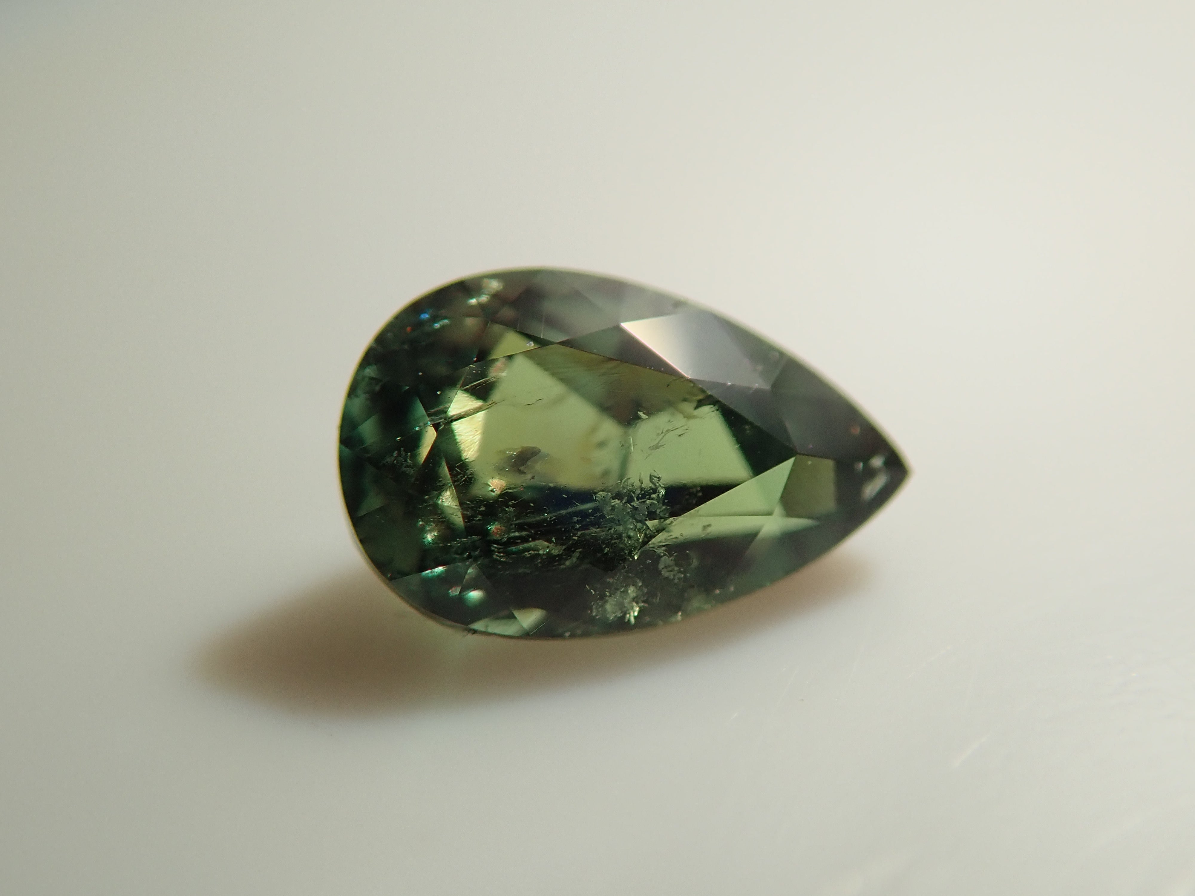 【11/3 22時販売】ロシア産アレキサンドライト 0.167ctルース