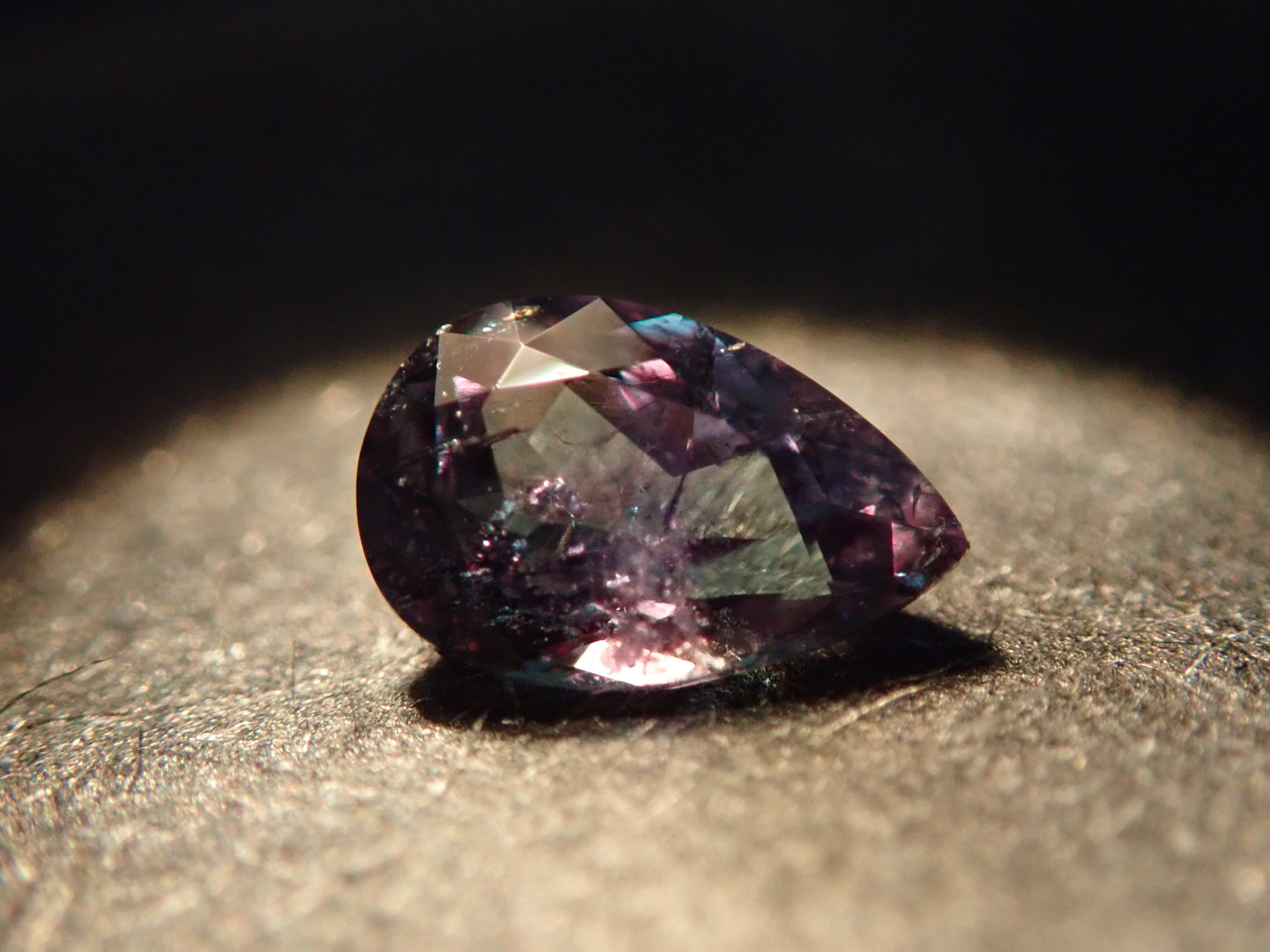 【11/3 22時販売】ロシア産アレキサンドライト 0.167ctルース