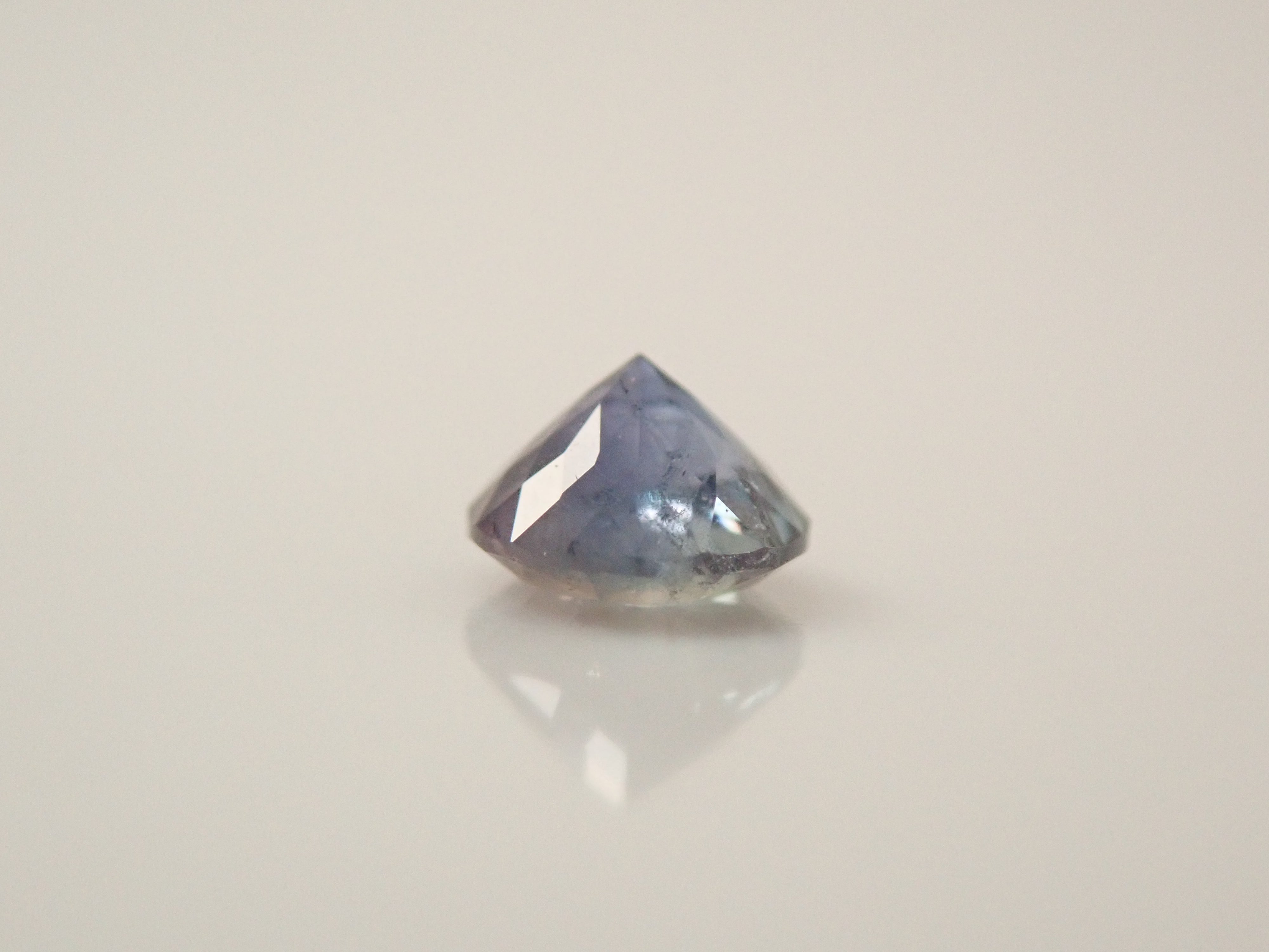 【11/3 22時販売】ロシア産アレキサンドライト 2.8mm/0.111ctルース