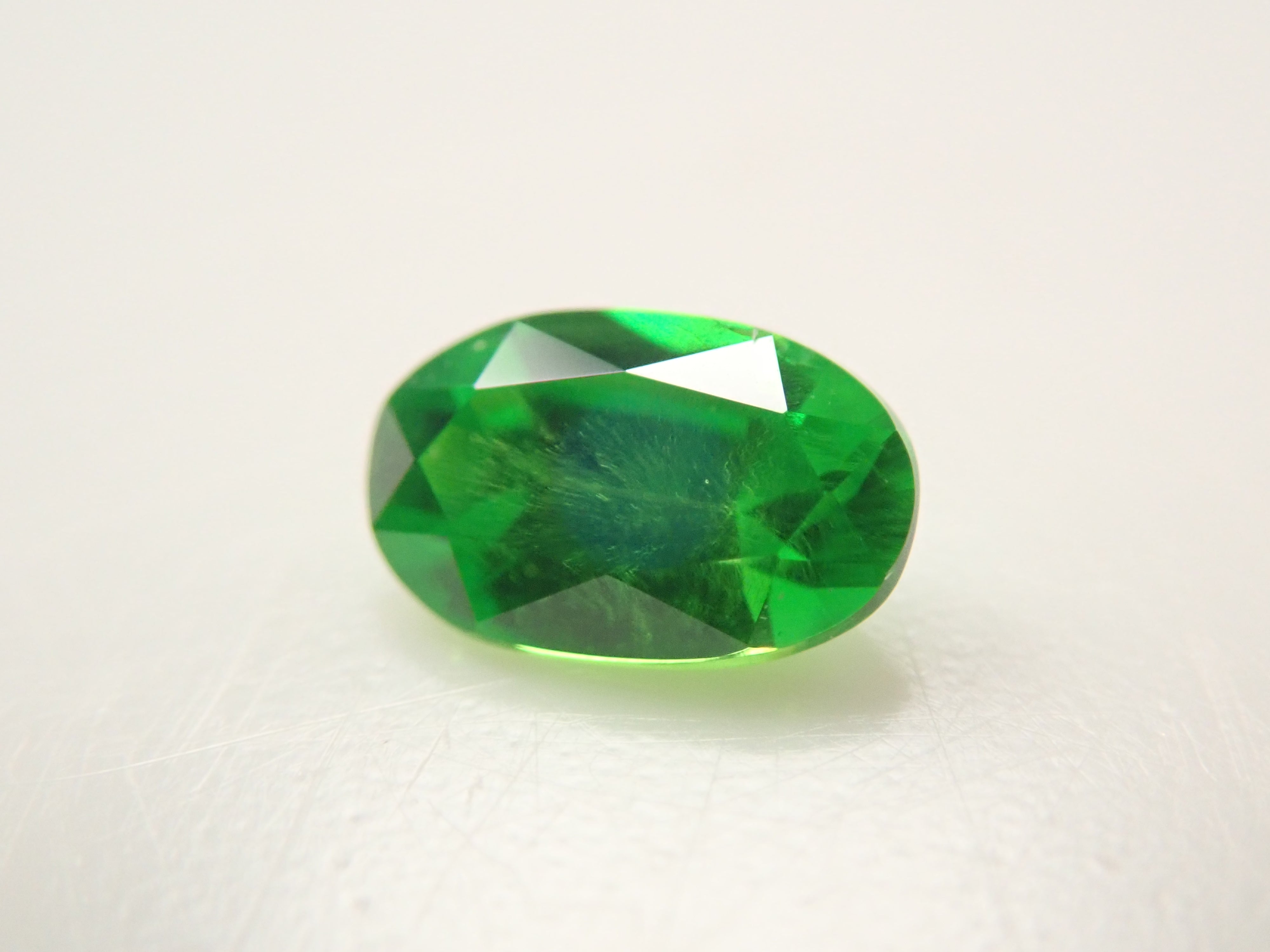 【10/31 22時販売】ロシア産デマントイドガーネット(ホーステール認む) 0.110ctルース