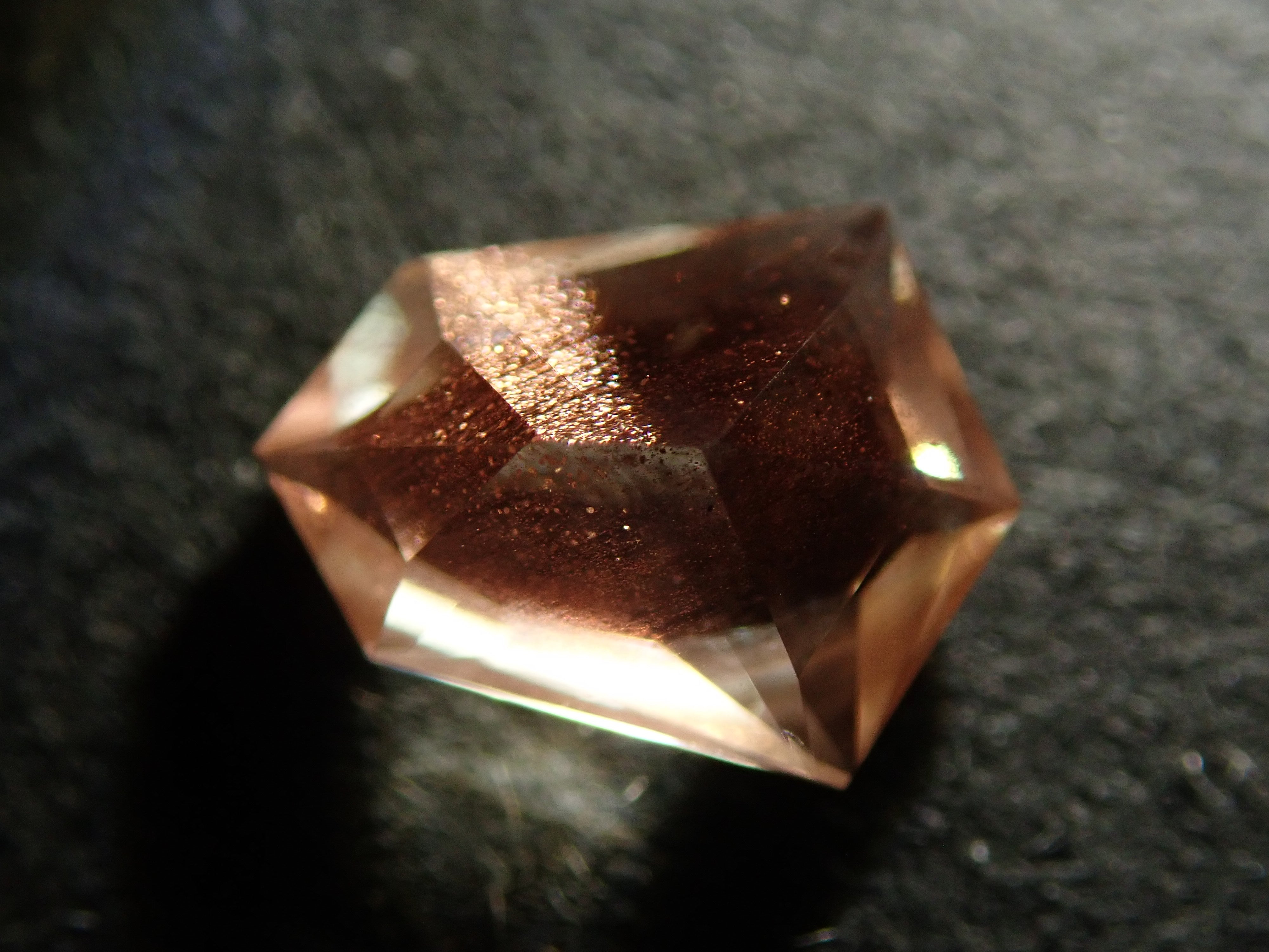 【11/3 22時販売】アメリカ産オレゴンサンストーン 0.478ctルース