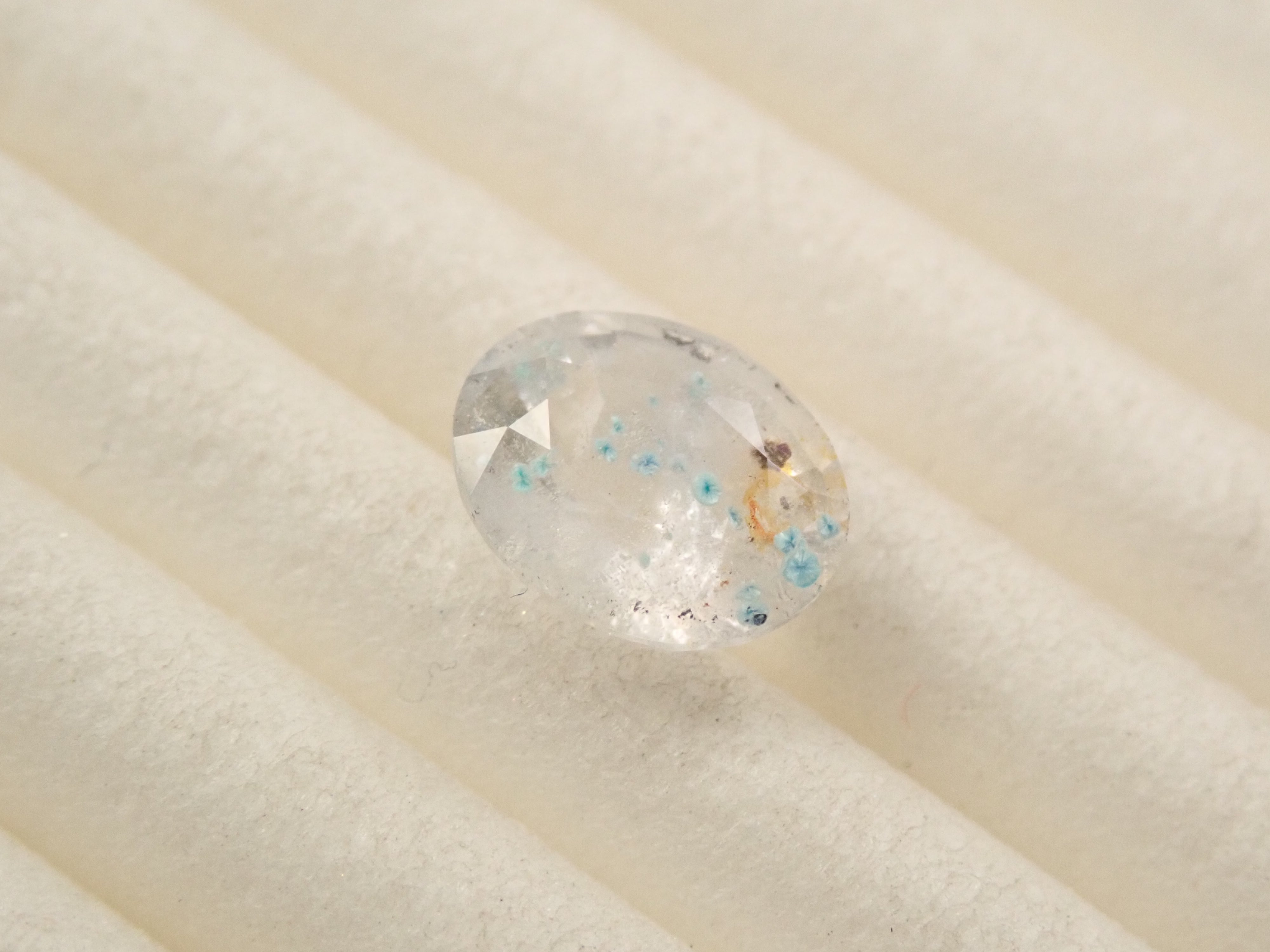 【11/3 22時販売】ブラジル産メデューサクォーツ(パライバクォーツ) 0.614ctルース