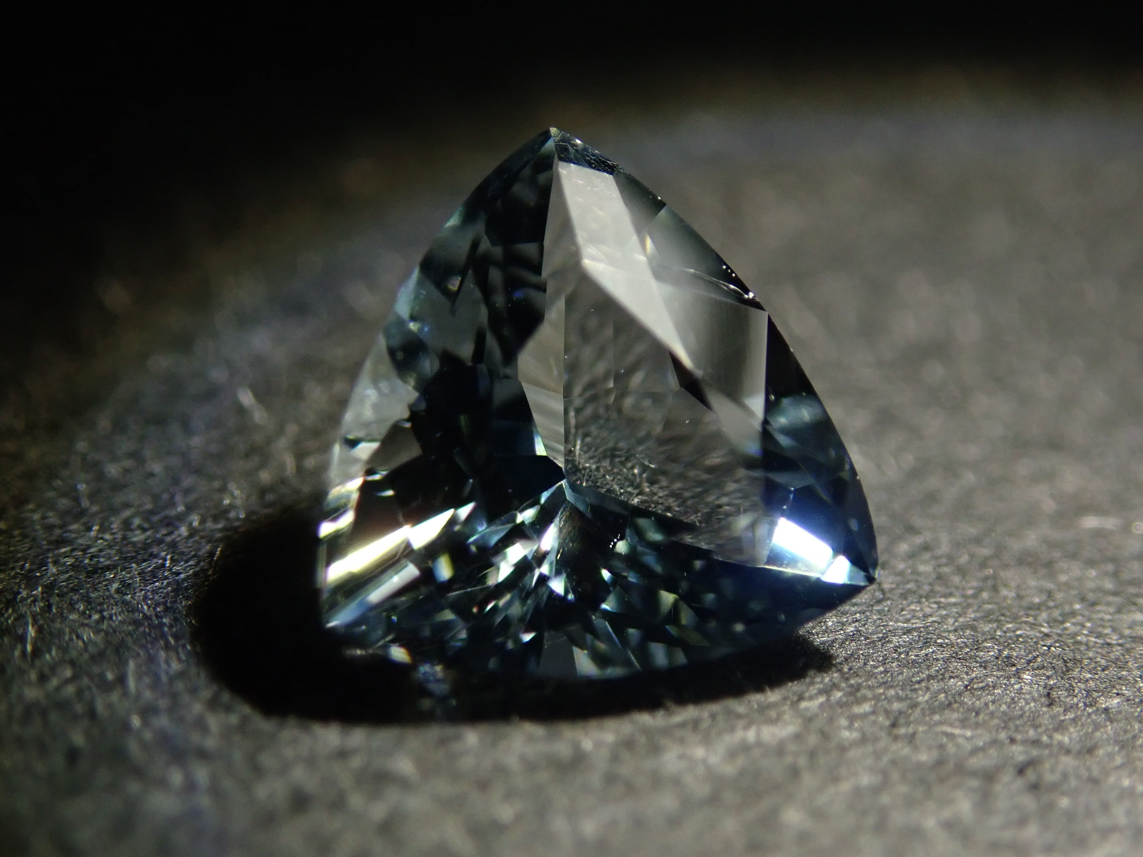 【11/3 22時販売】ベトナム産アクアマリン 0.574ctルース