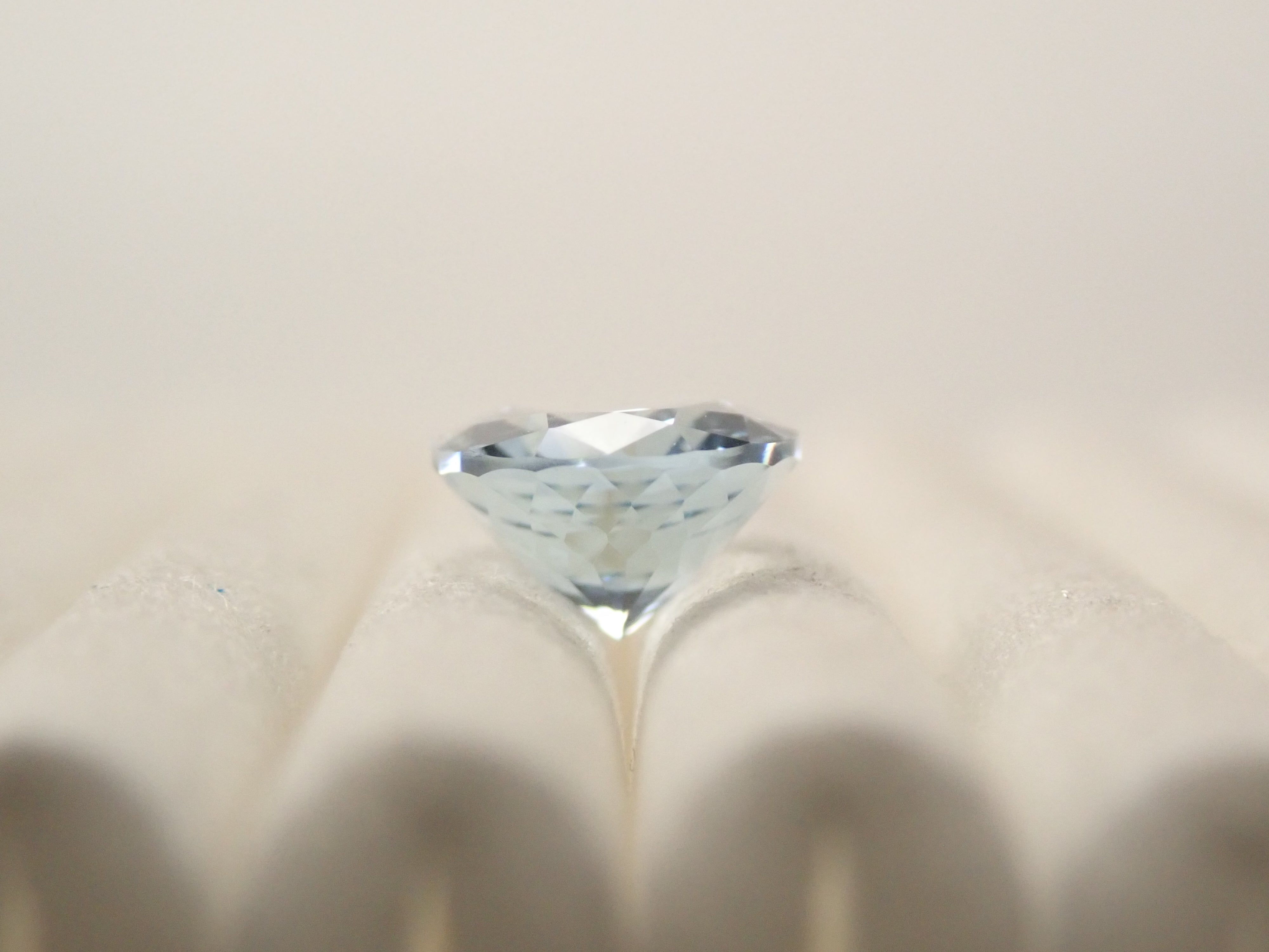 【11/3 22時販売】ベトナム産アクアマリン 0.729ctルース