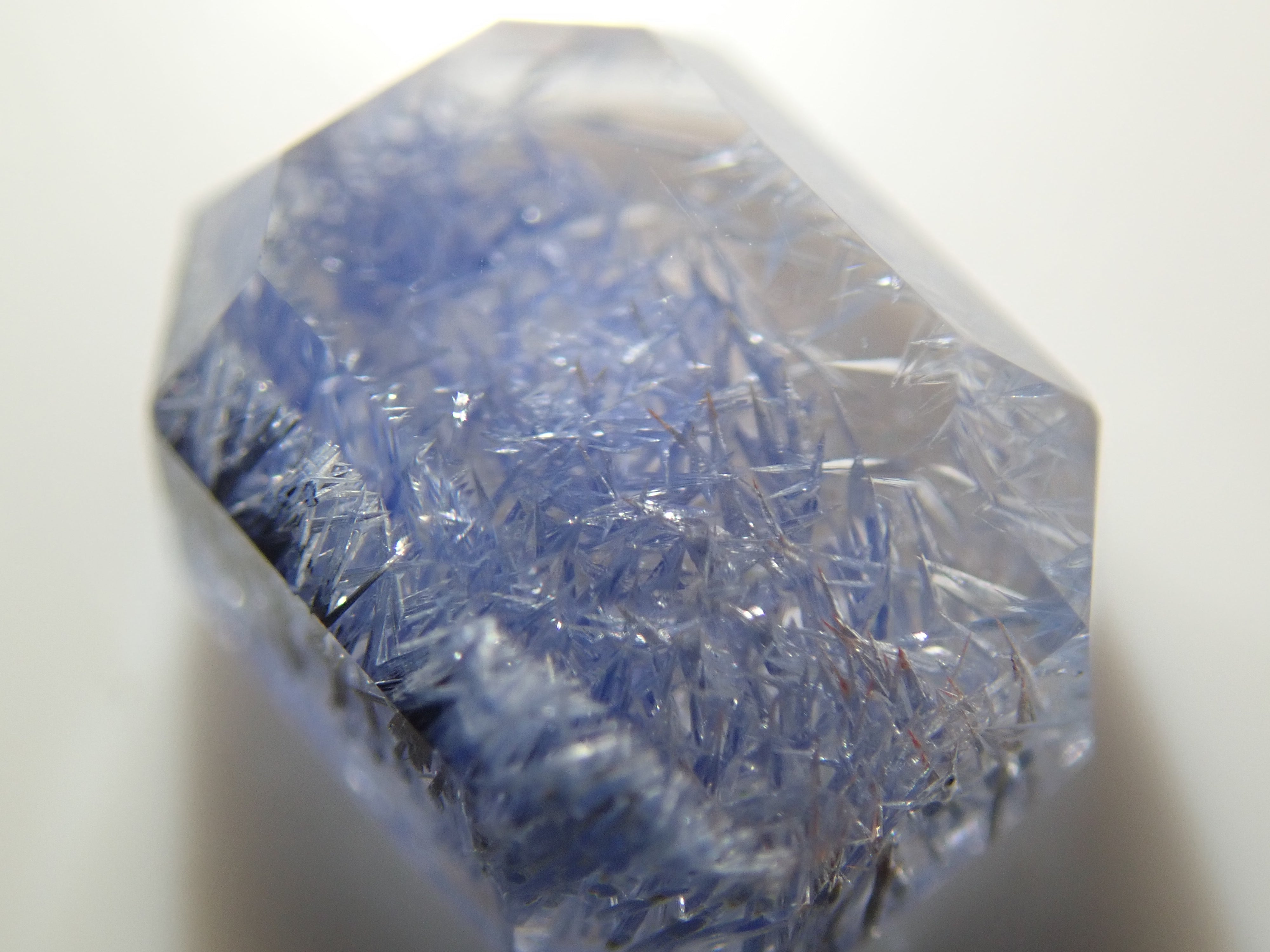 【11/18 22時販売】ブラジル産デュモルチェライトインクォーツ 1.414ctルース