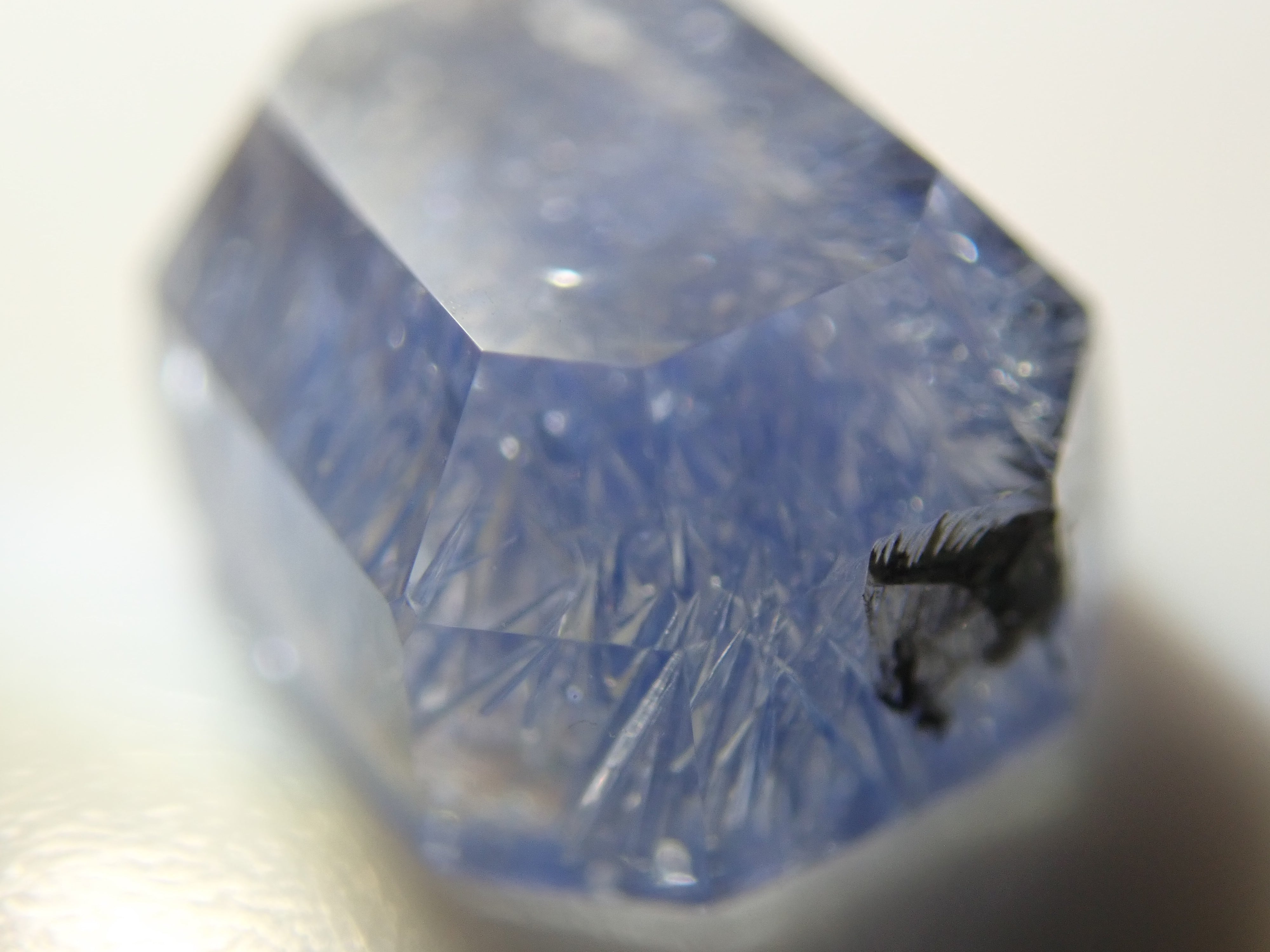 【11/18 22時販売】ブラジル産デュモルチェライトインクォーツ 1.414ctルース