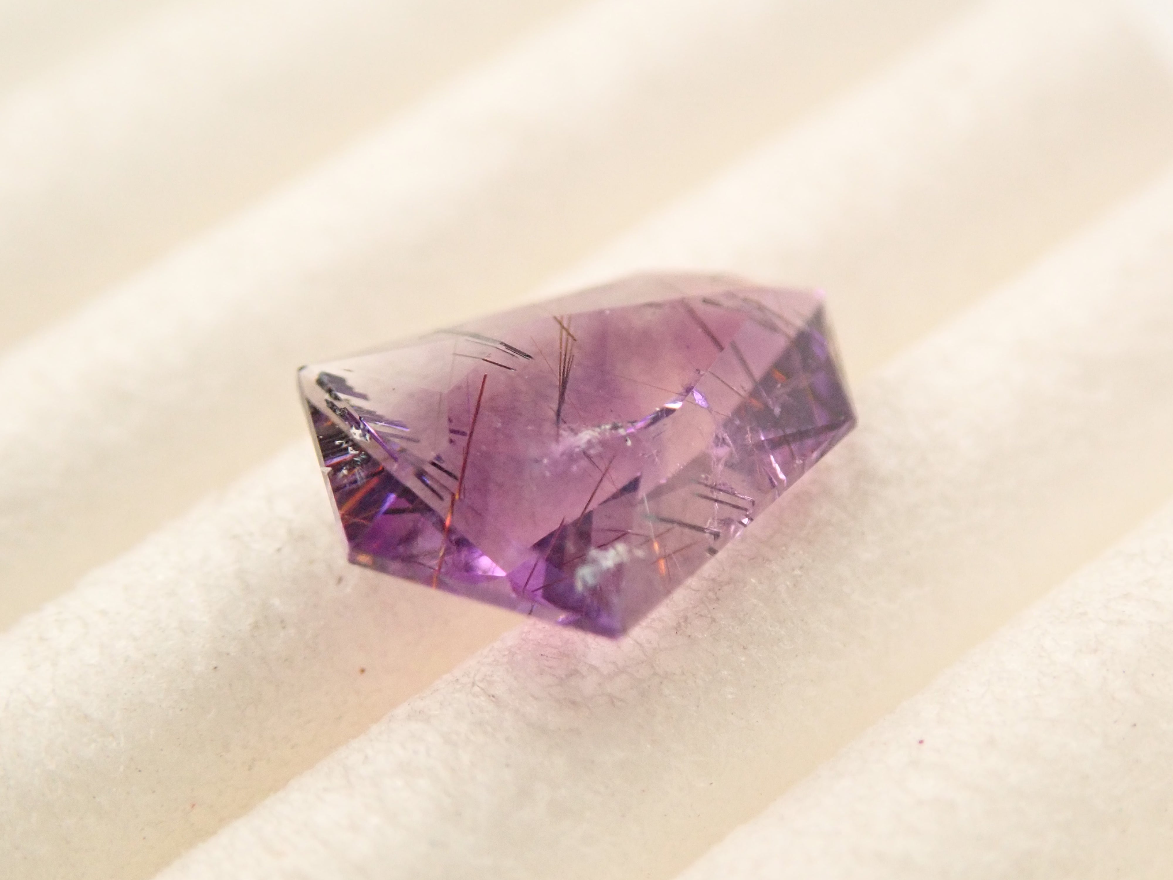 【11月1日 22:00 特價】巴西天青紫水晶 0.762克拉 裸石