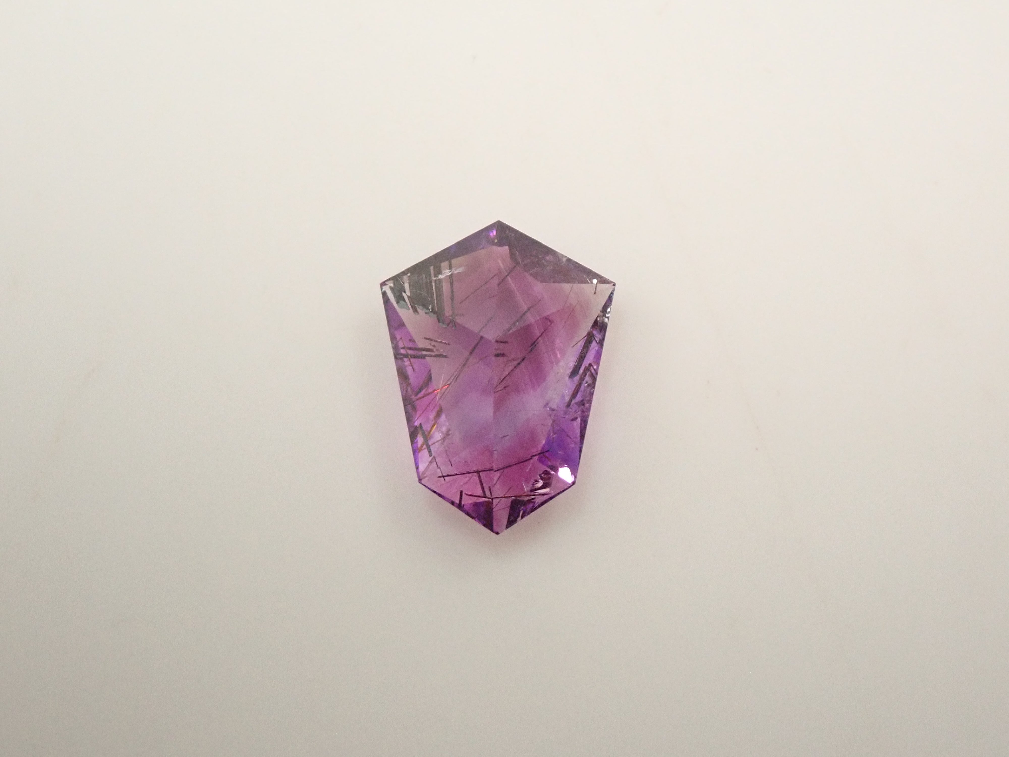 【11月1日 22:00 特價】巴西天青紫水晶 0.762克拉 裸石