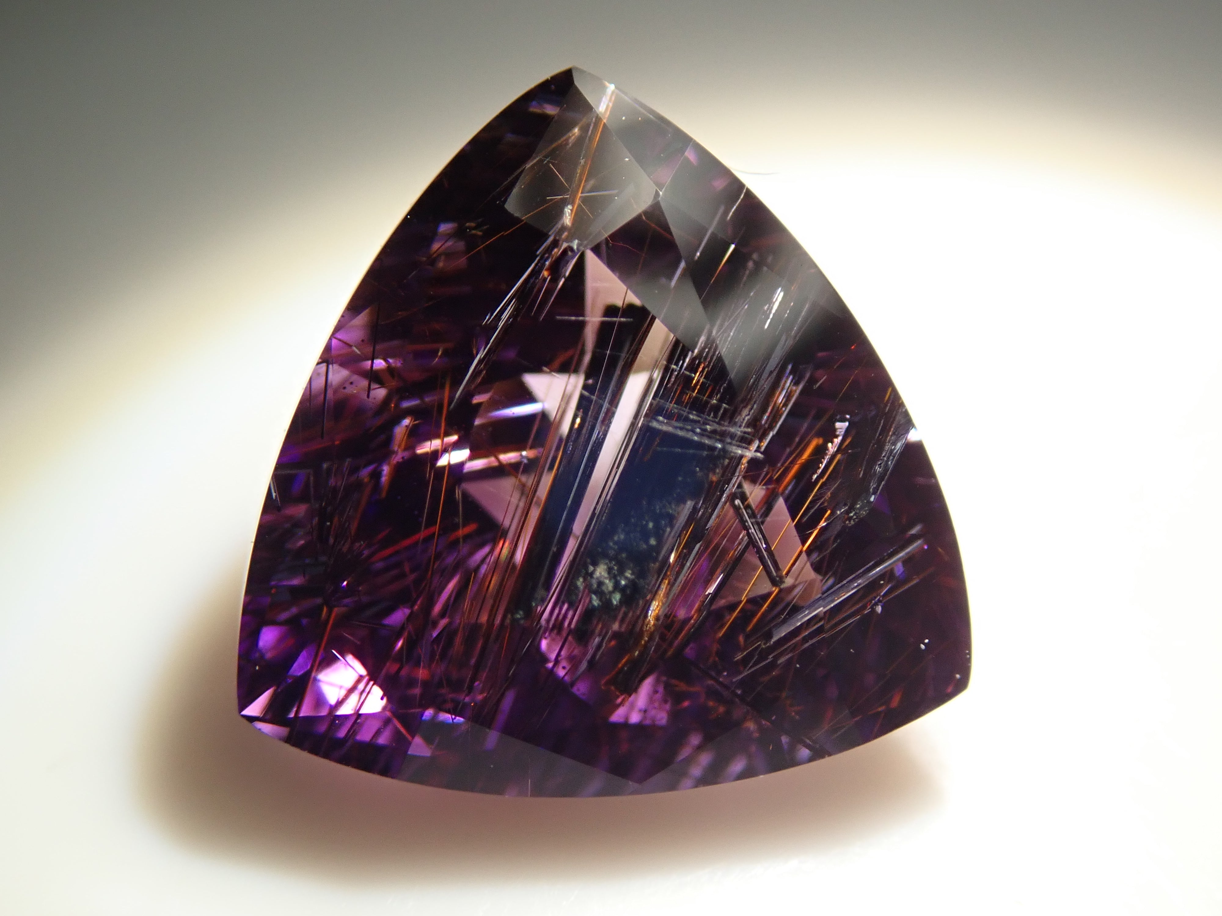 【11月1日 22:00 特價】巴西天青紫水晶 1.891克拉裸石