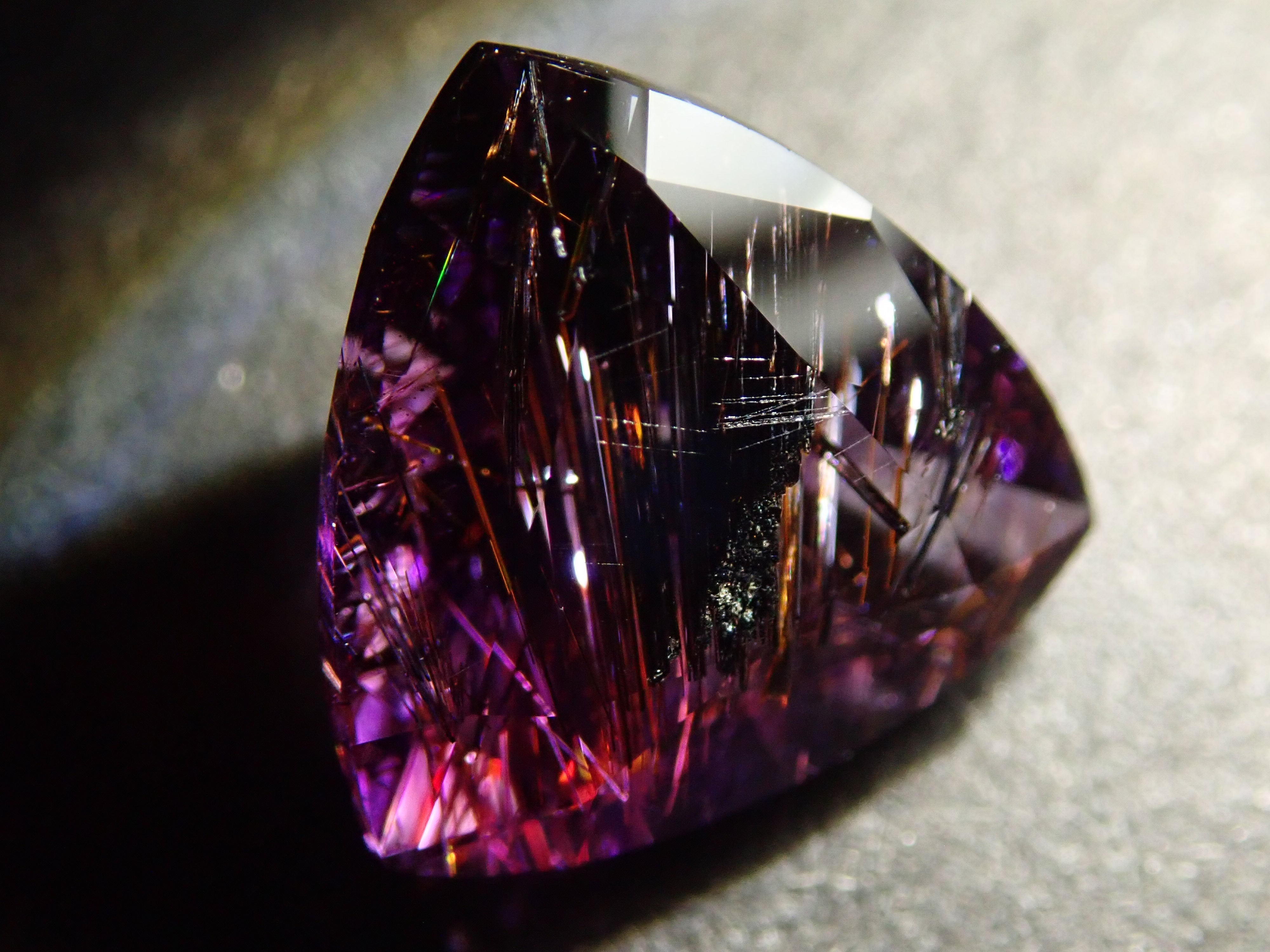 【11月1日 22:00 特價】巴西天青紫水晶 1.891克拉裸石