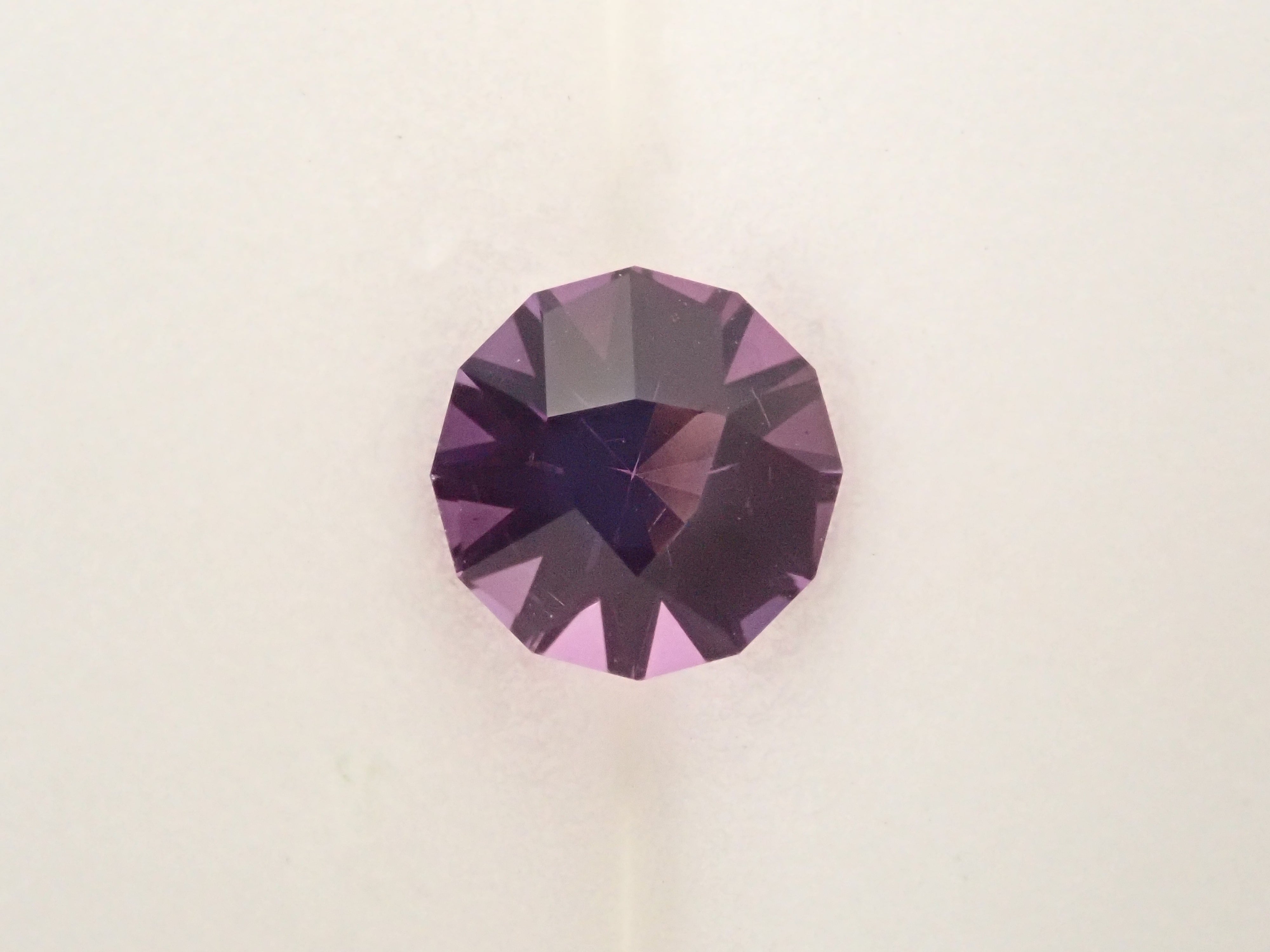 【11/24 22時販売】ブラジル産カシャライアメジスト 5.6mm/0.531ctルース