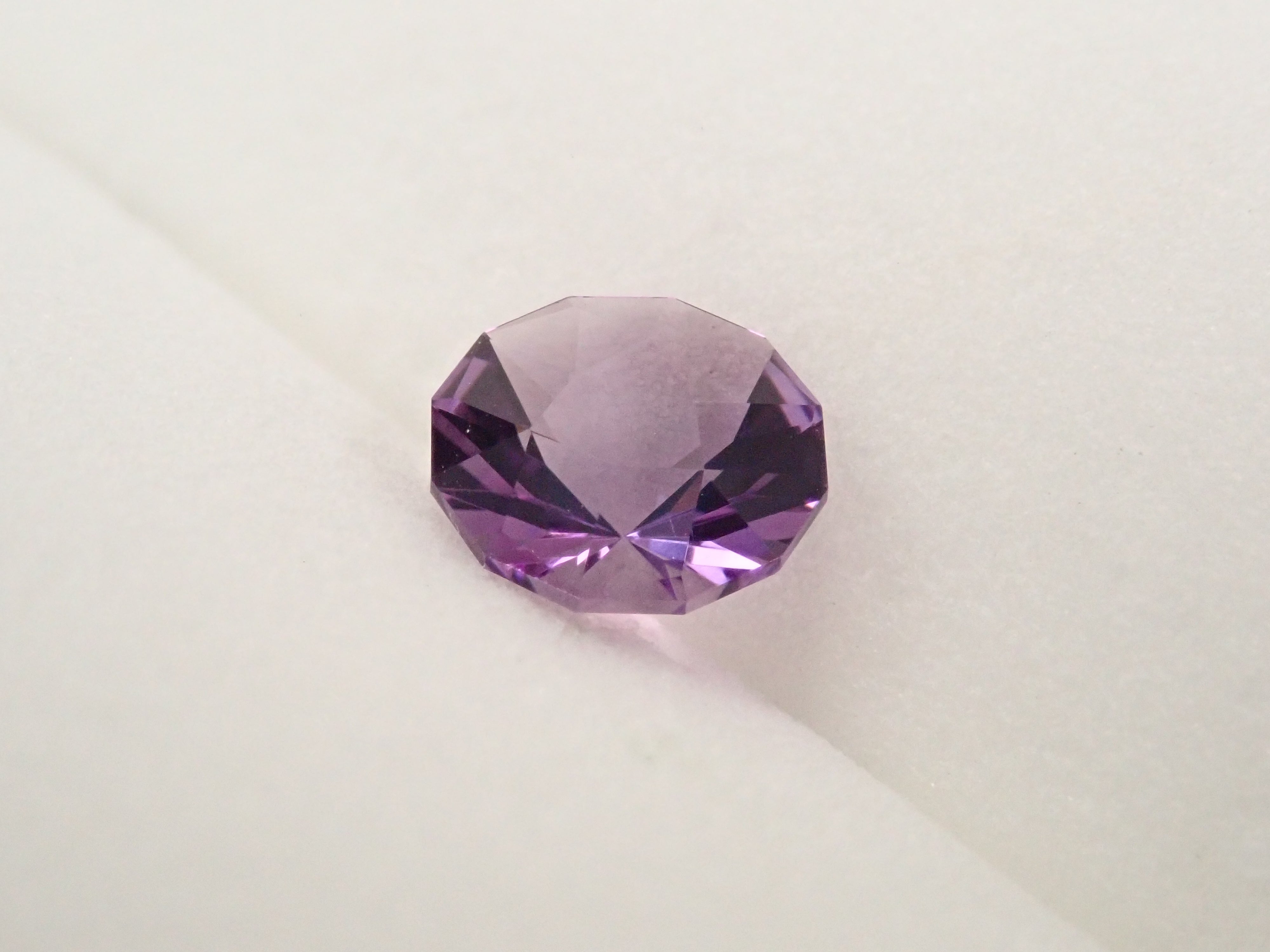 【11/24 22時販売】ブラジル産カシャライアメジスト 5.6mm/0.531ctルース