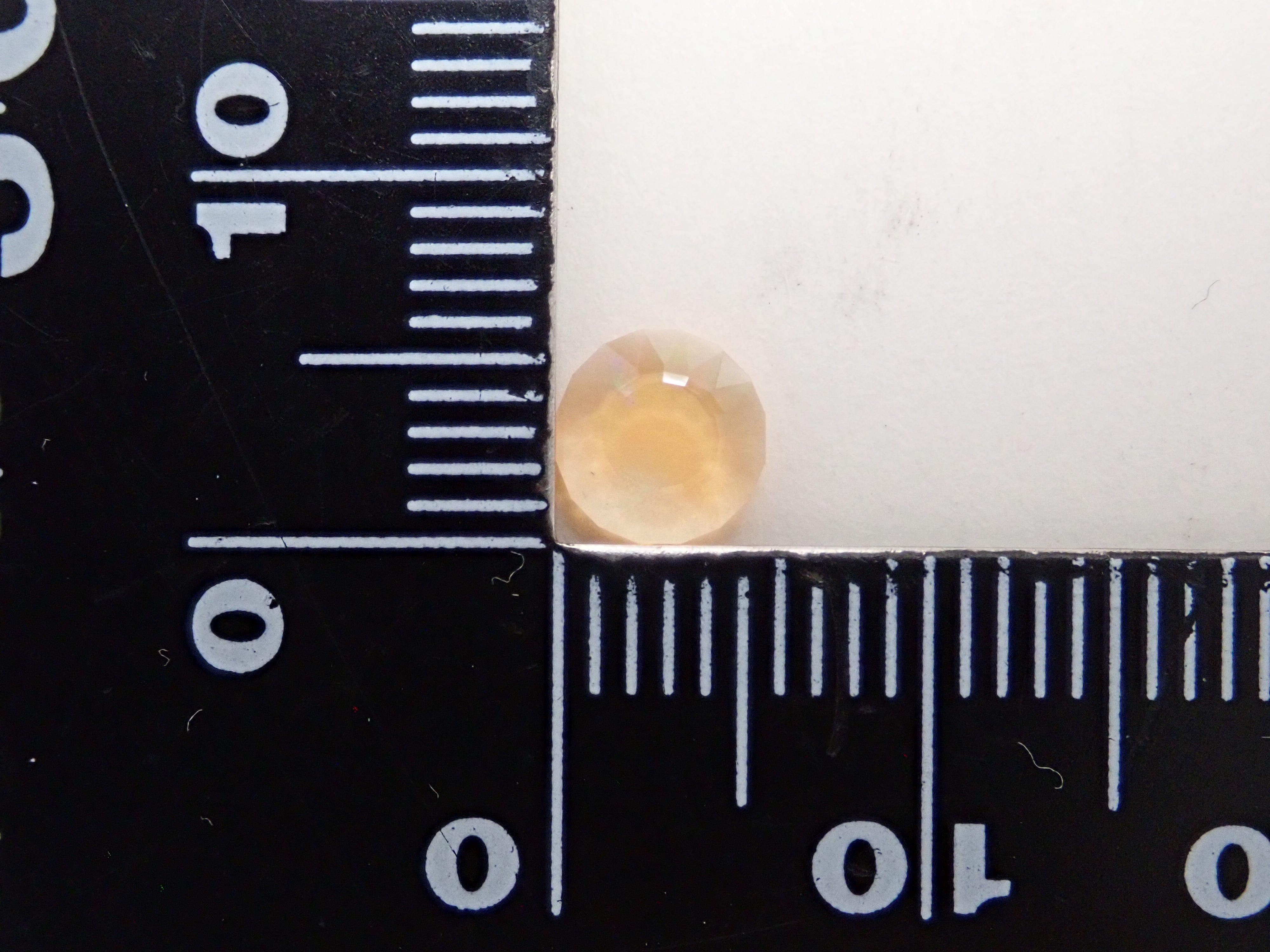 【10/29 22時販売】メキシコ産ファイアオパール 5.8mm/0.345ctルース