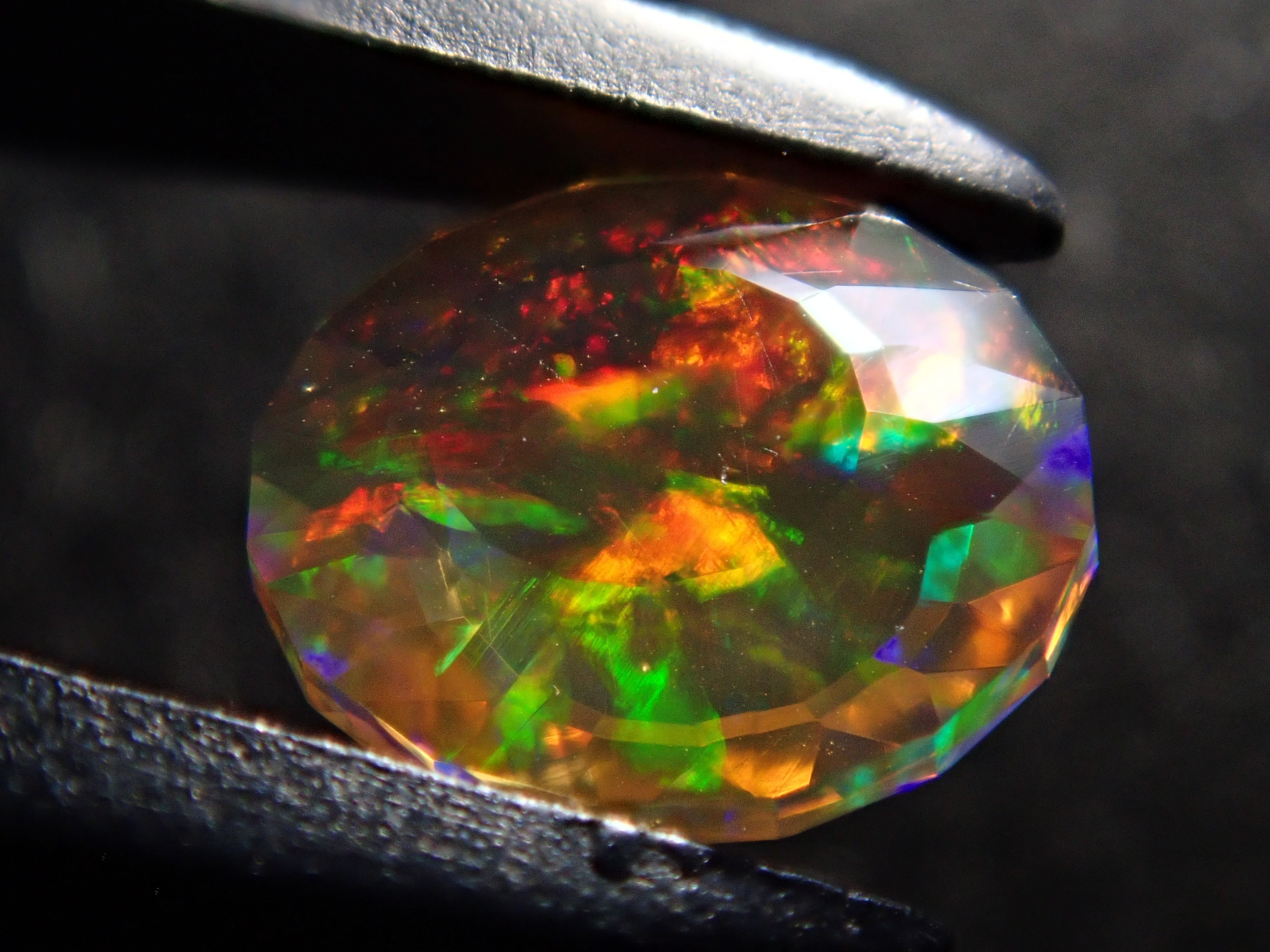 【10/29 22時販売】メキシコ産ファイアオパール 5.8mm/0.345ctルース