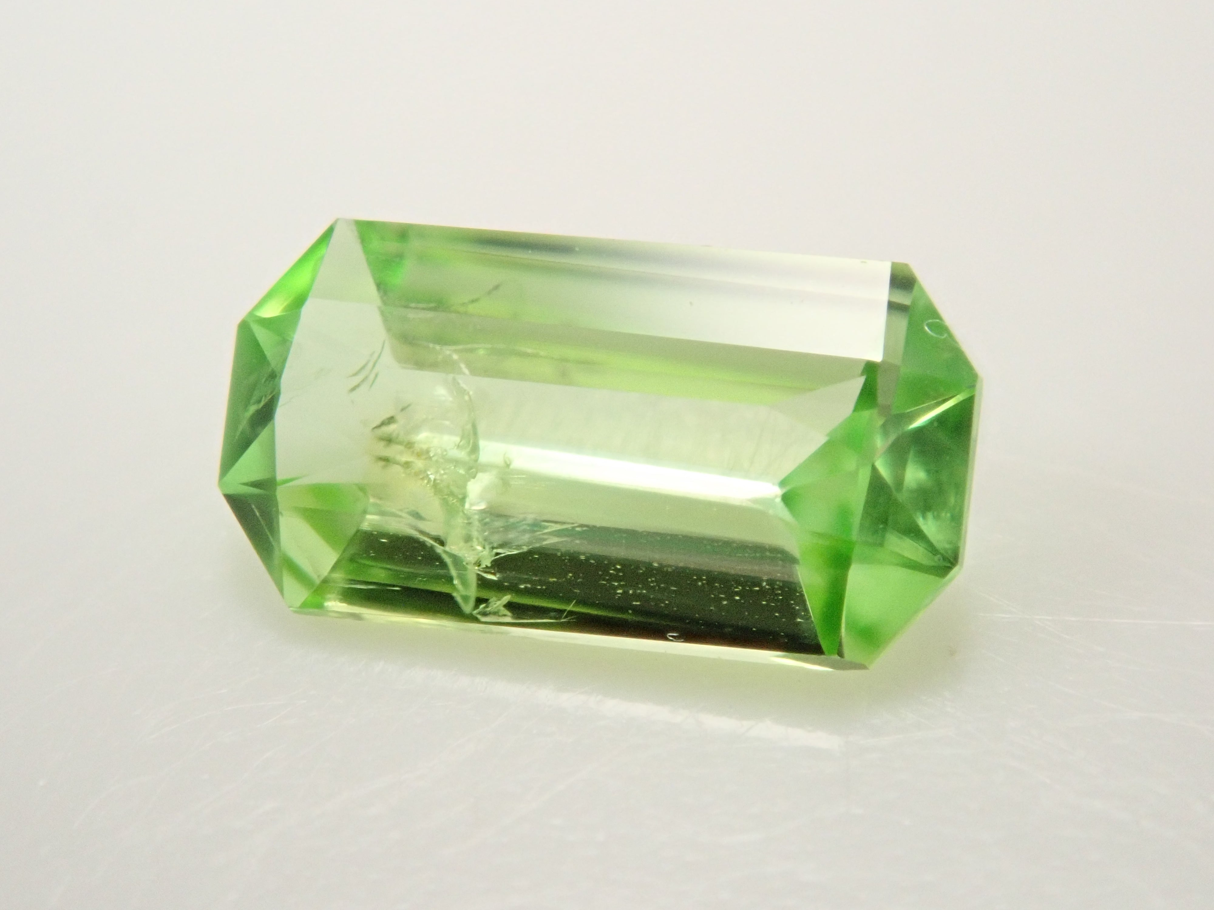 【10/29 22時販売】タンザニア産ミントダイオプサイド 0.364ctルース