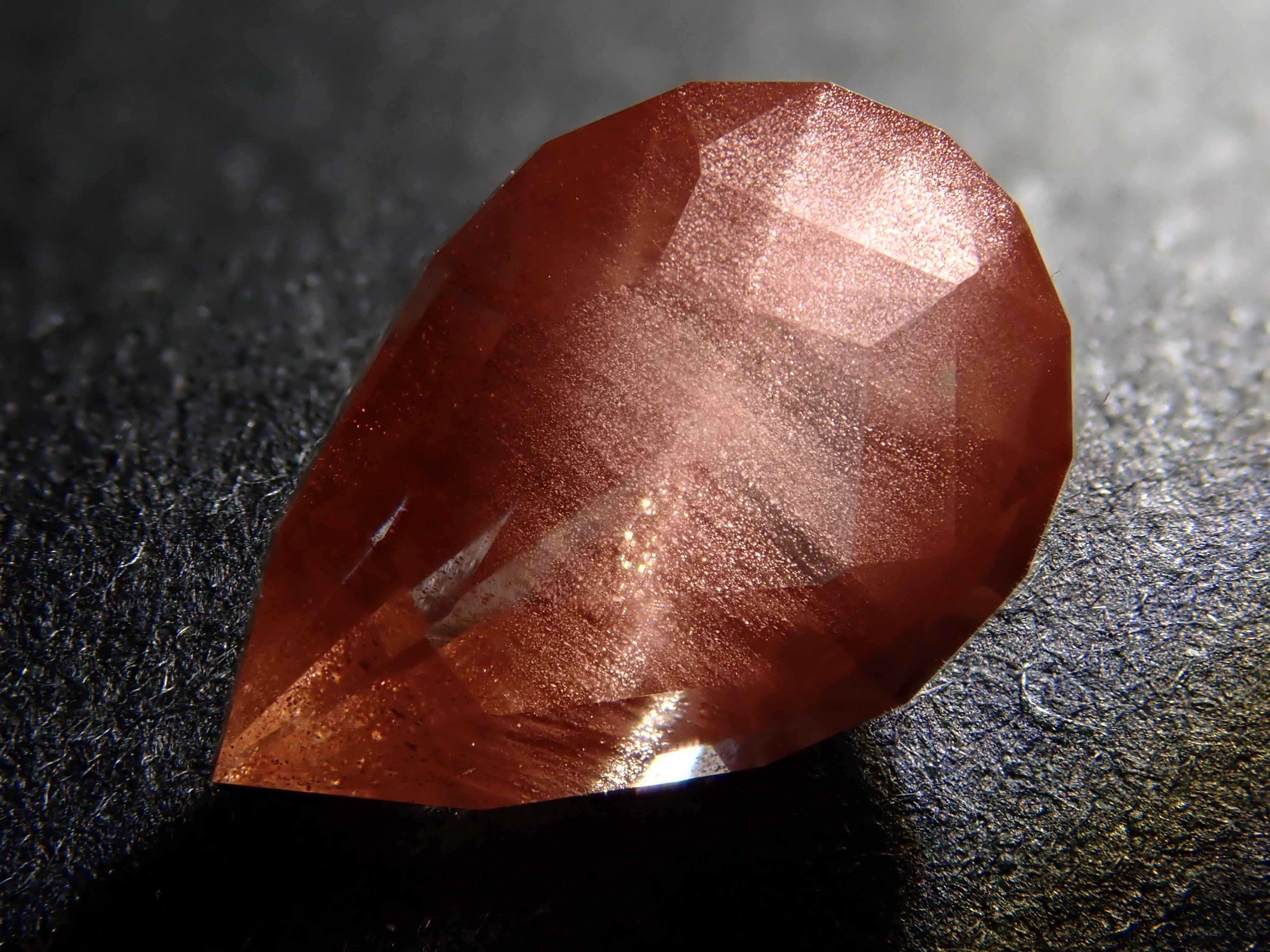 【11/24 22時販売】アメリカ産オレゴンサンストーン 1.569ctルース