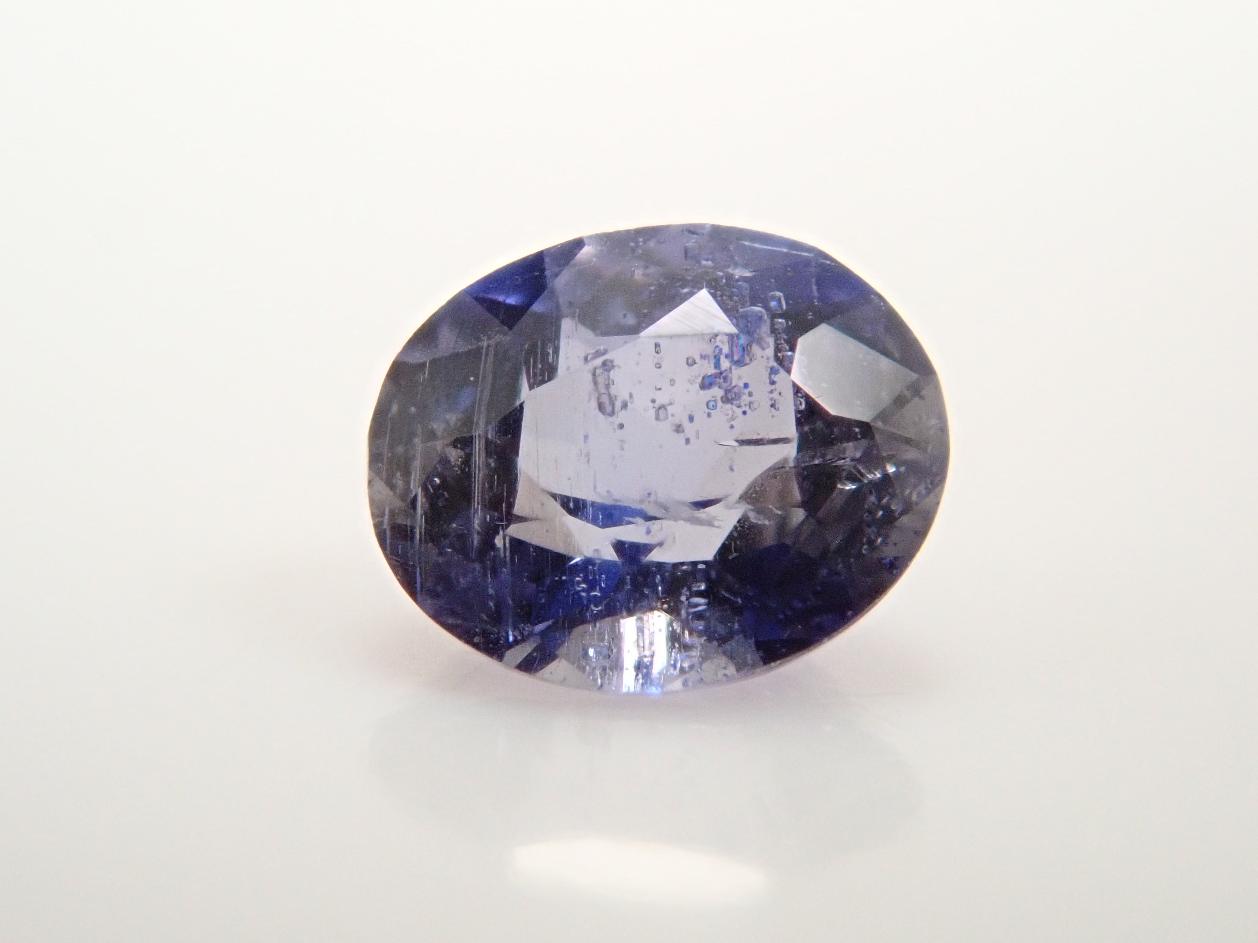 【抽選販売:10/31(金)10時am〆】マダガスカル産デュモルチェライト 0.195ctルース