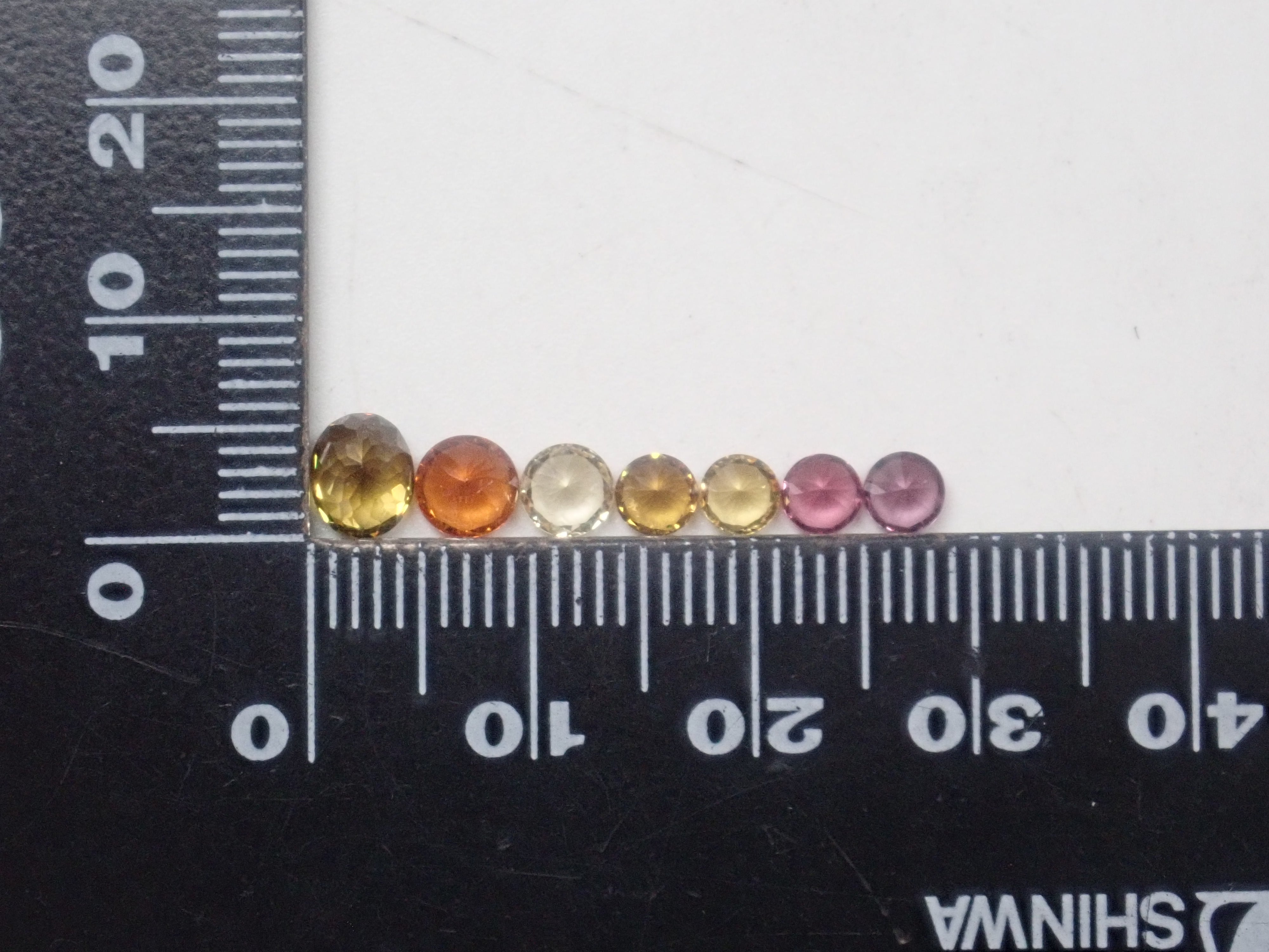 【10/31 22時販売】《限定15石》甲州貴石切子2石を含むガーネットガチャ1石ルース《複数購入割引有》