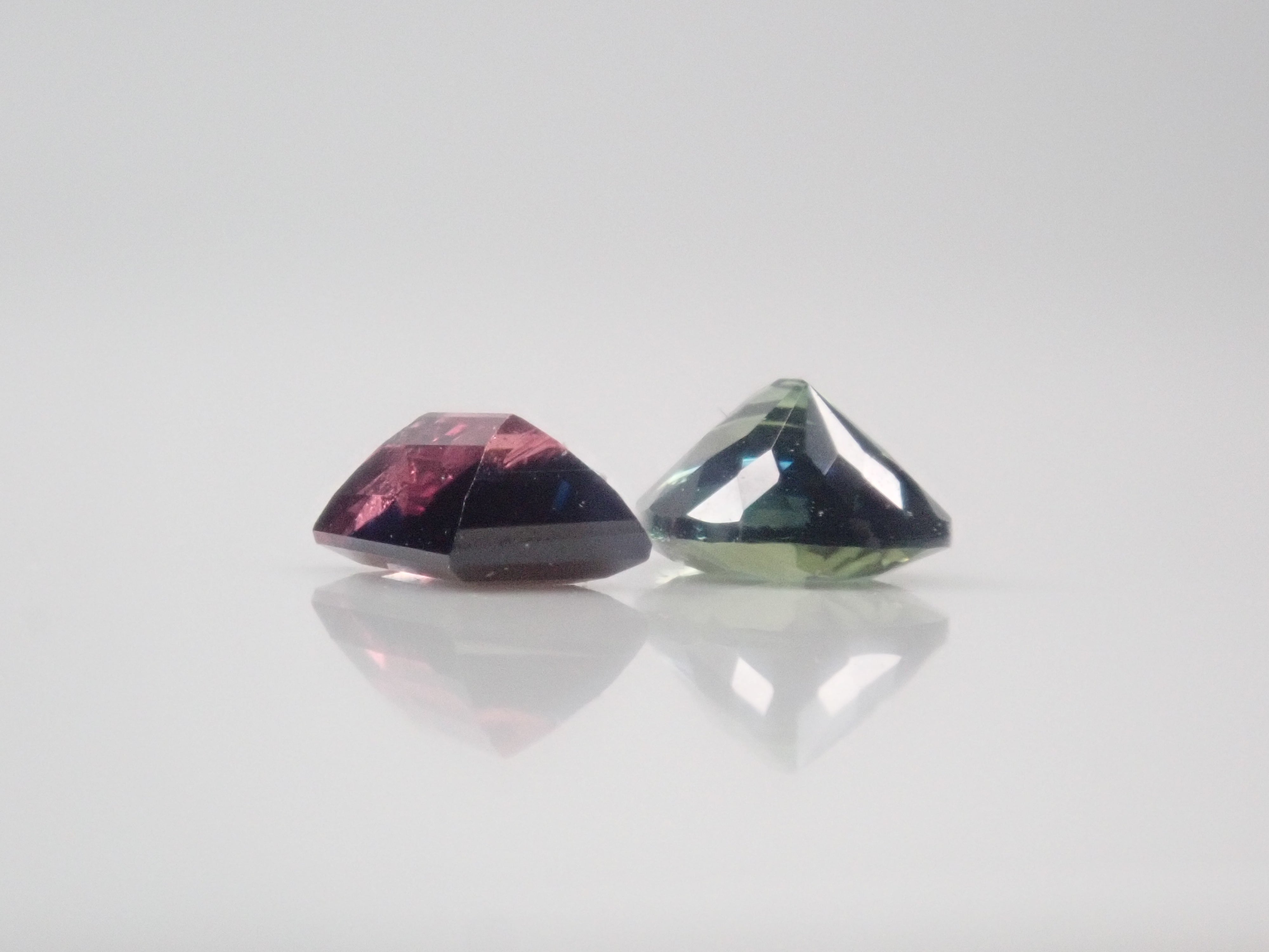 【11/2 22時販売】《限定10石》ジンバブエ産バイカラーユークレースやバイカラースフェーン1.95ctなどが当たるバイカラーガチャ💎《複数購入割引有》